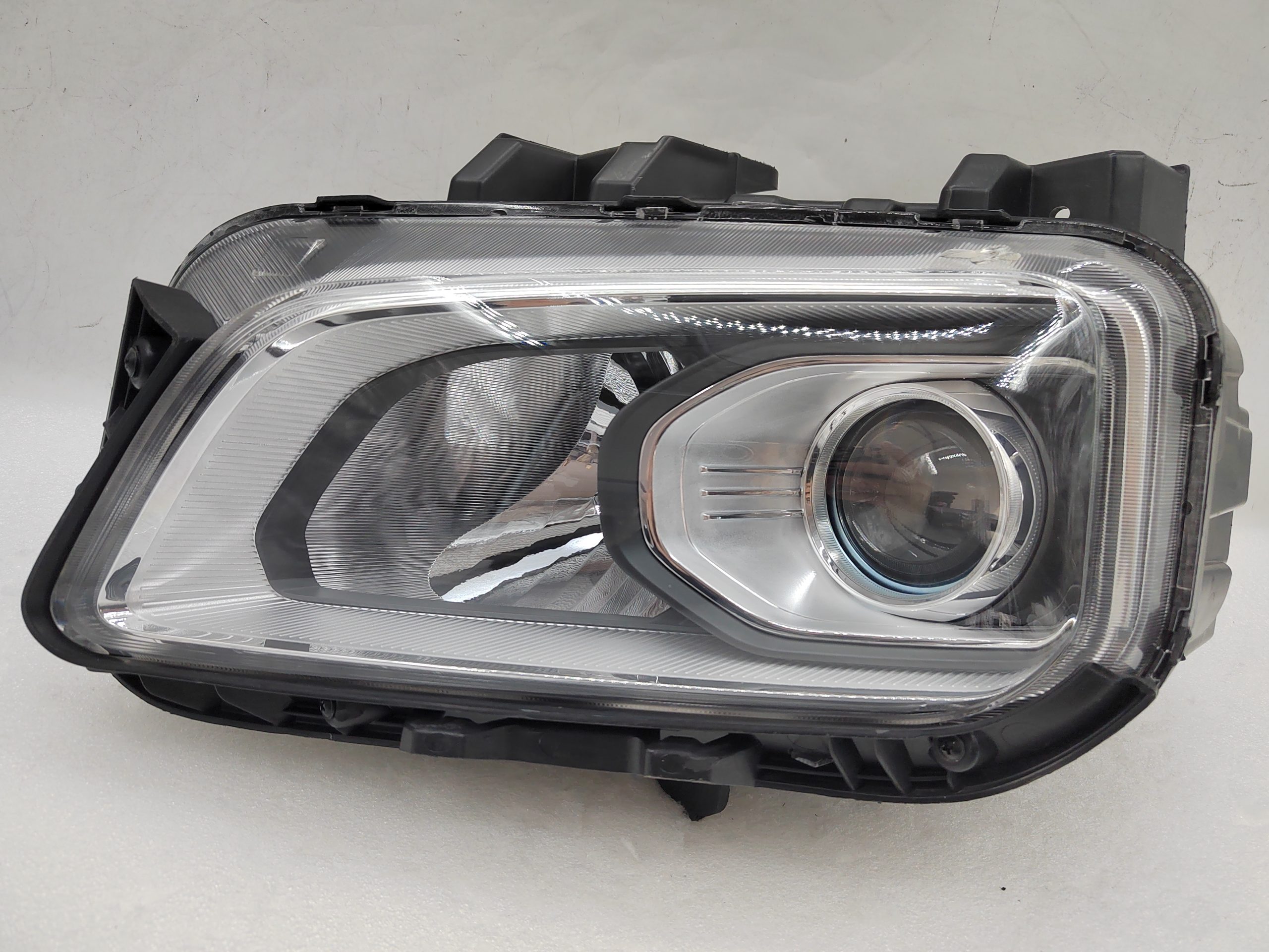 HYUNDAI KONA 2017-2020 HALOGEN L.H.S HEADLIGHT ASSEMBLY