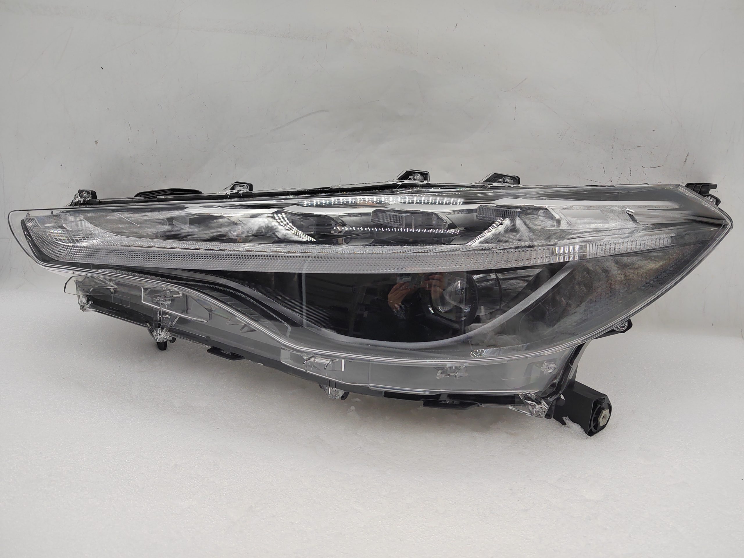 TOYOTA COROLLA CROSS 2021-2023 LED L.H.S HEADLIGHT ASSEMBLY