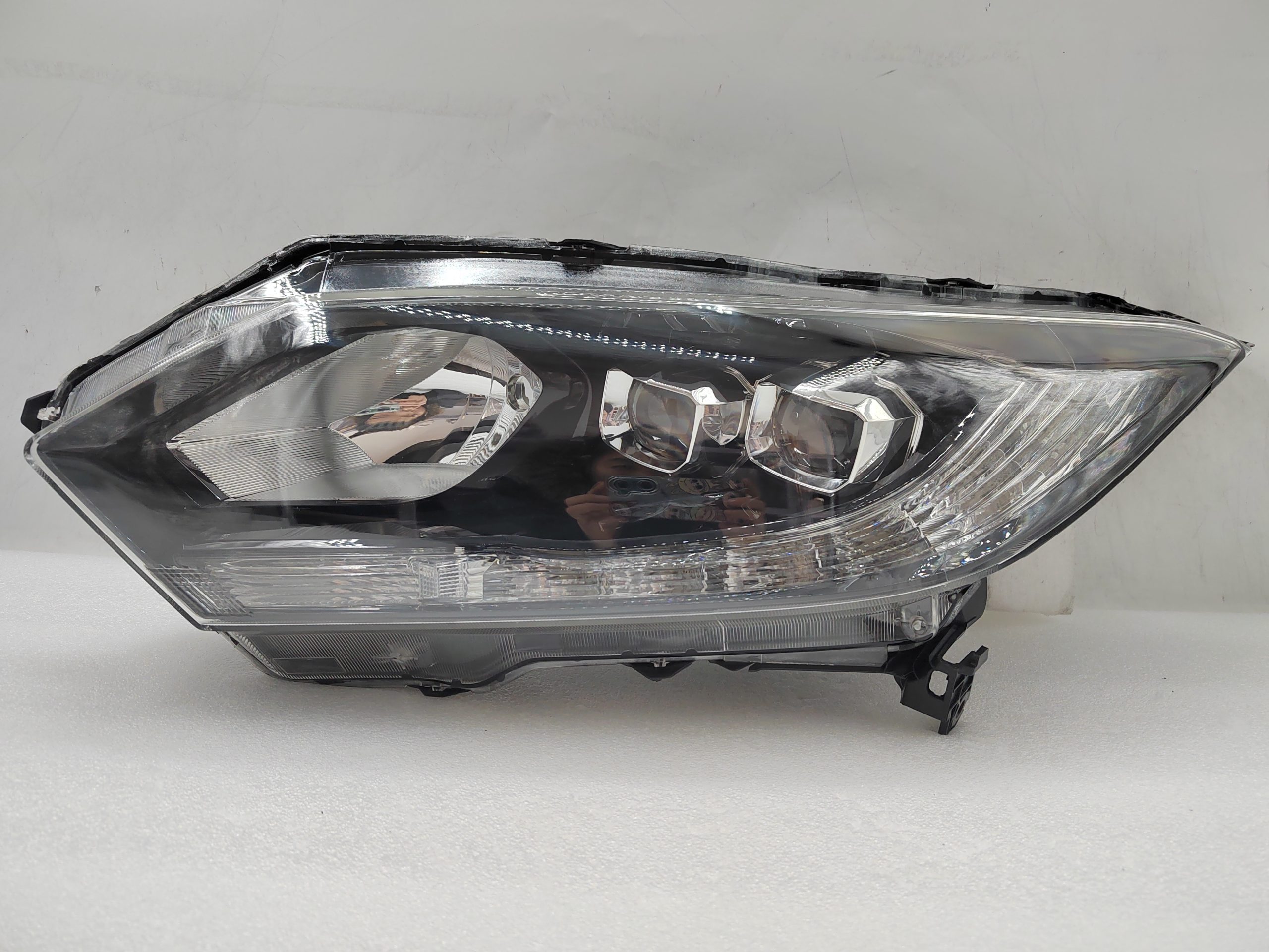 HONDA HR-V 2015-2018 LED L.H.S HEADLIGHT ASSEMBLY