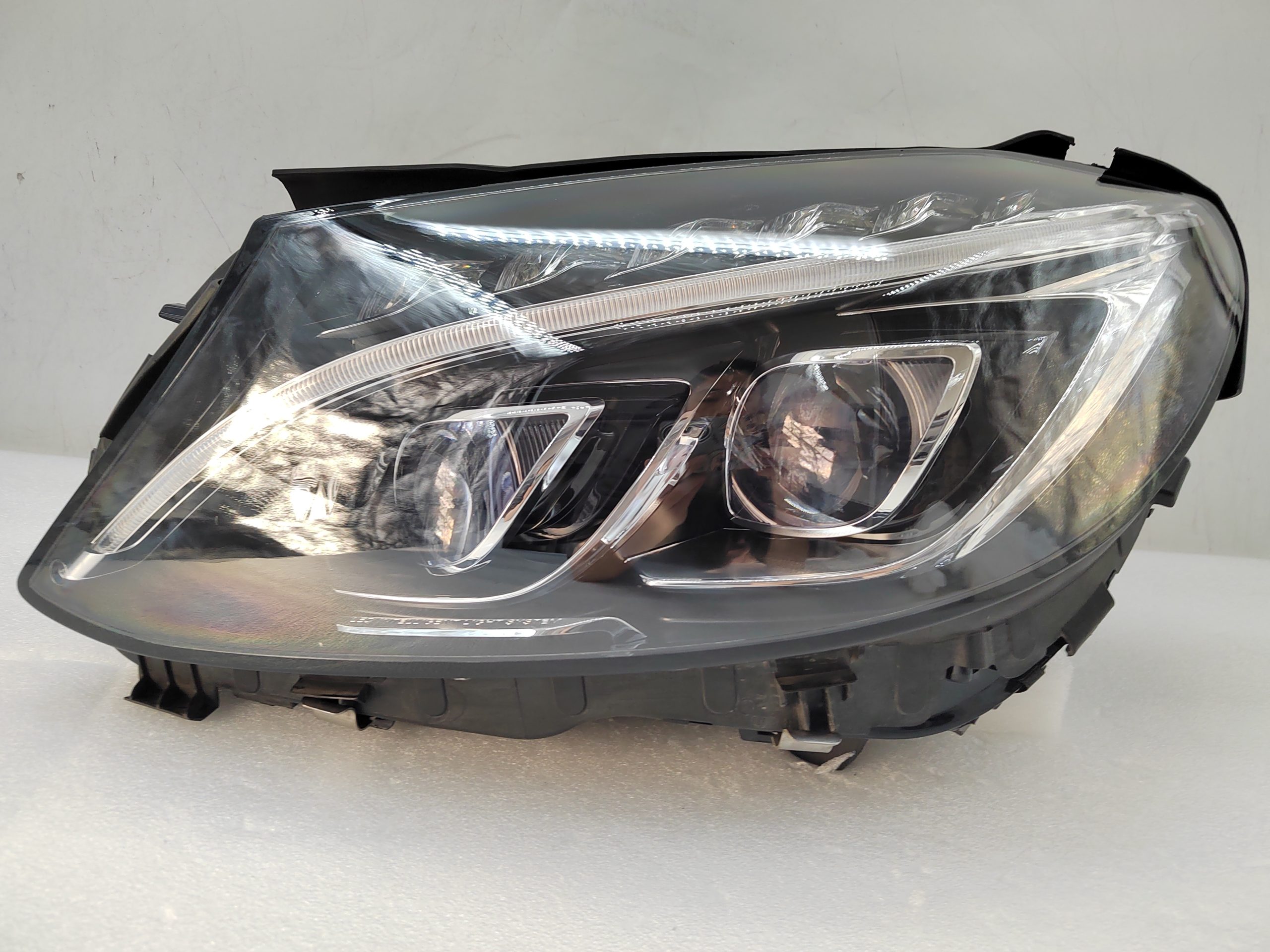 MERCEDES-BENZ C-CLASS W205 2014-2017 LED L.H.S HEADLIGHT ASSEMBLY