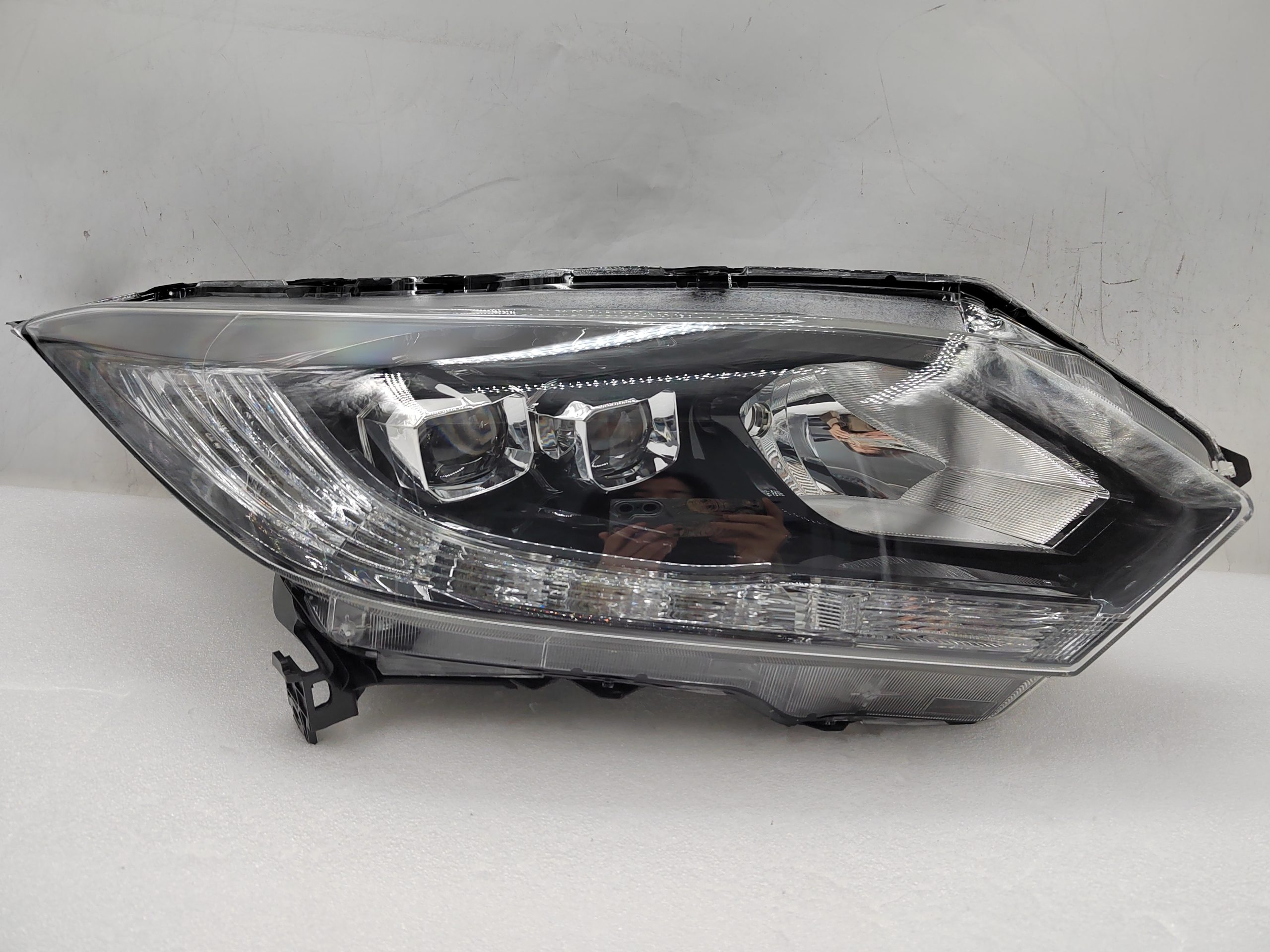 HONDA HR-V 2015-2018 LED R.H.S HEADLIGHT ASSEMBLY