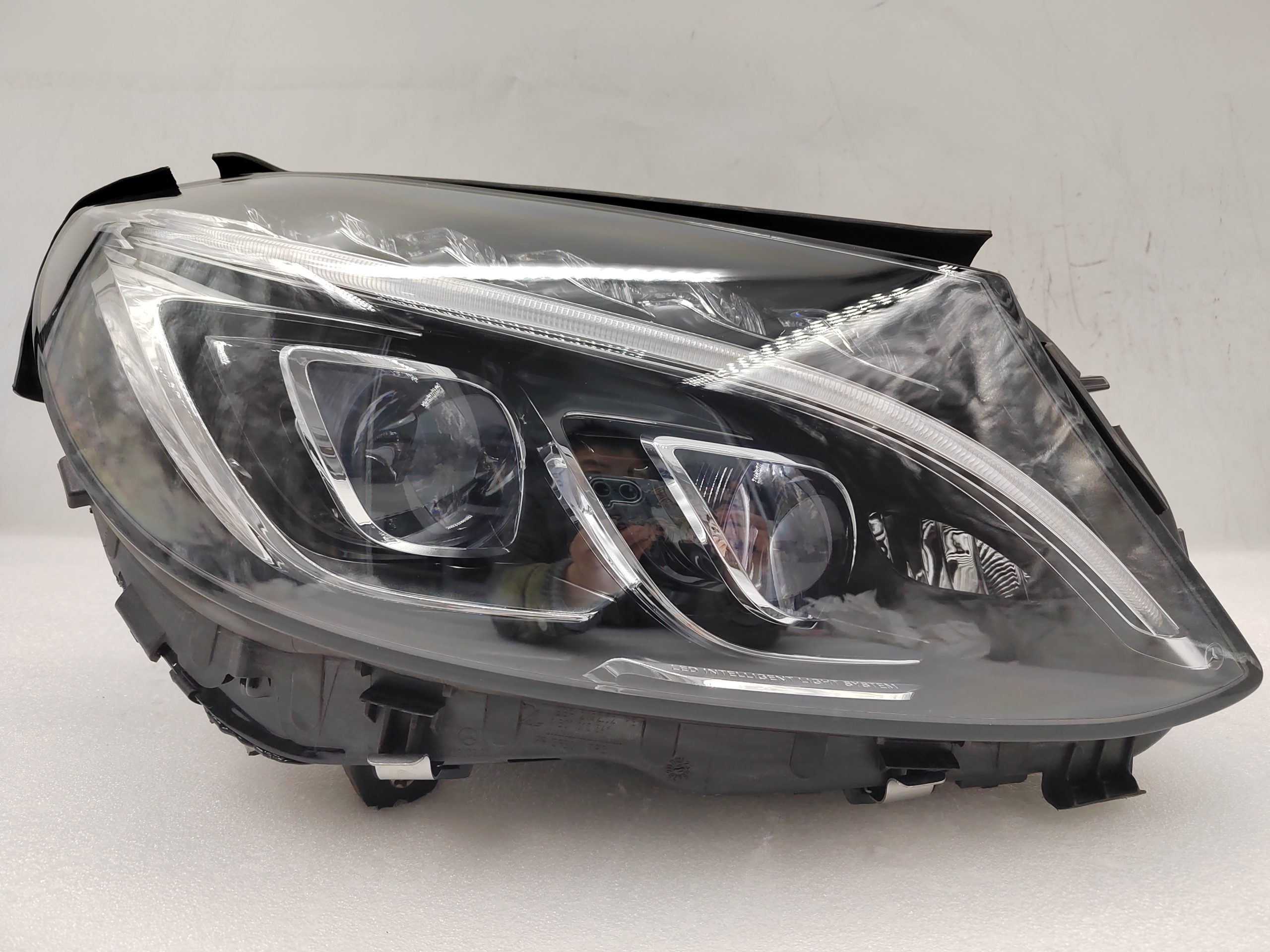 MERCEDES-BENZ C-CLASS W205 2014-2017 LED R.H.S HEADLIGHT ASSEMBLY