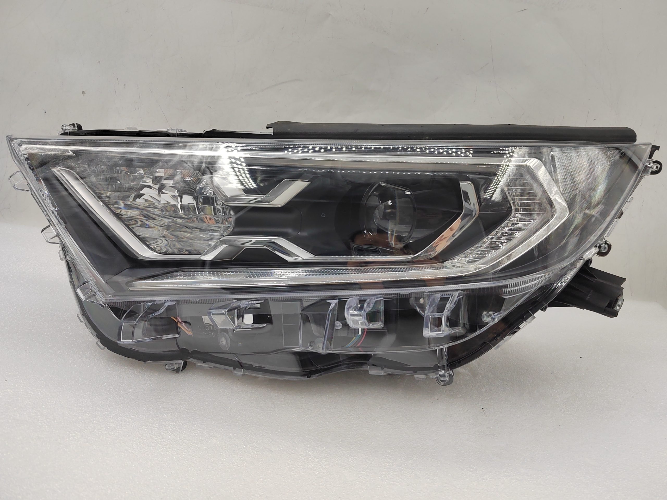 TOYOTA RAV4 V XA50 2019-2021 LED L.H.S HEADLIGHT ASSEMBLY