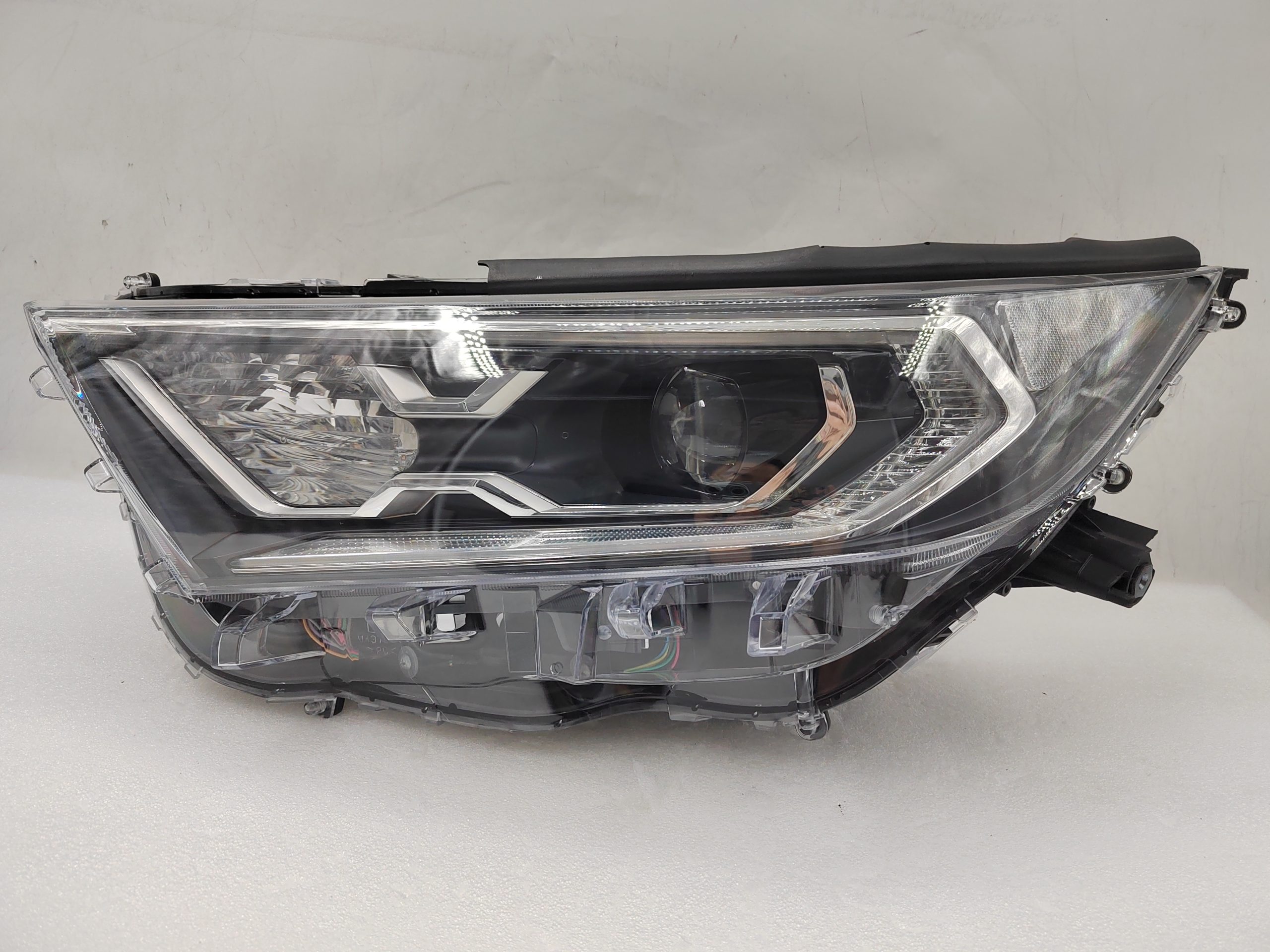 TOYOTA RAV4 V XA50 2019-2021 LED L.H.S HEADLIGHT ASSEMBLY