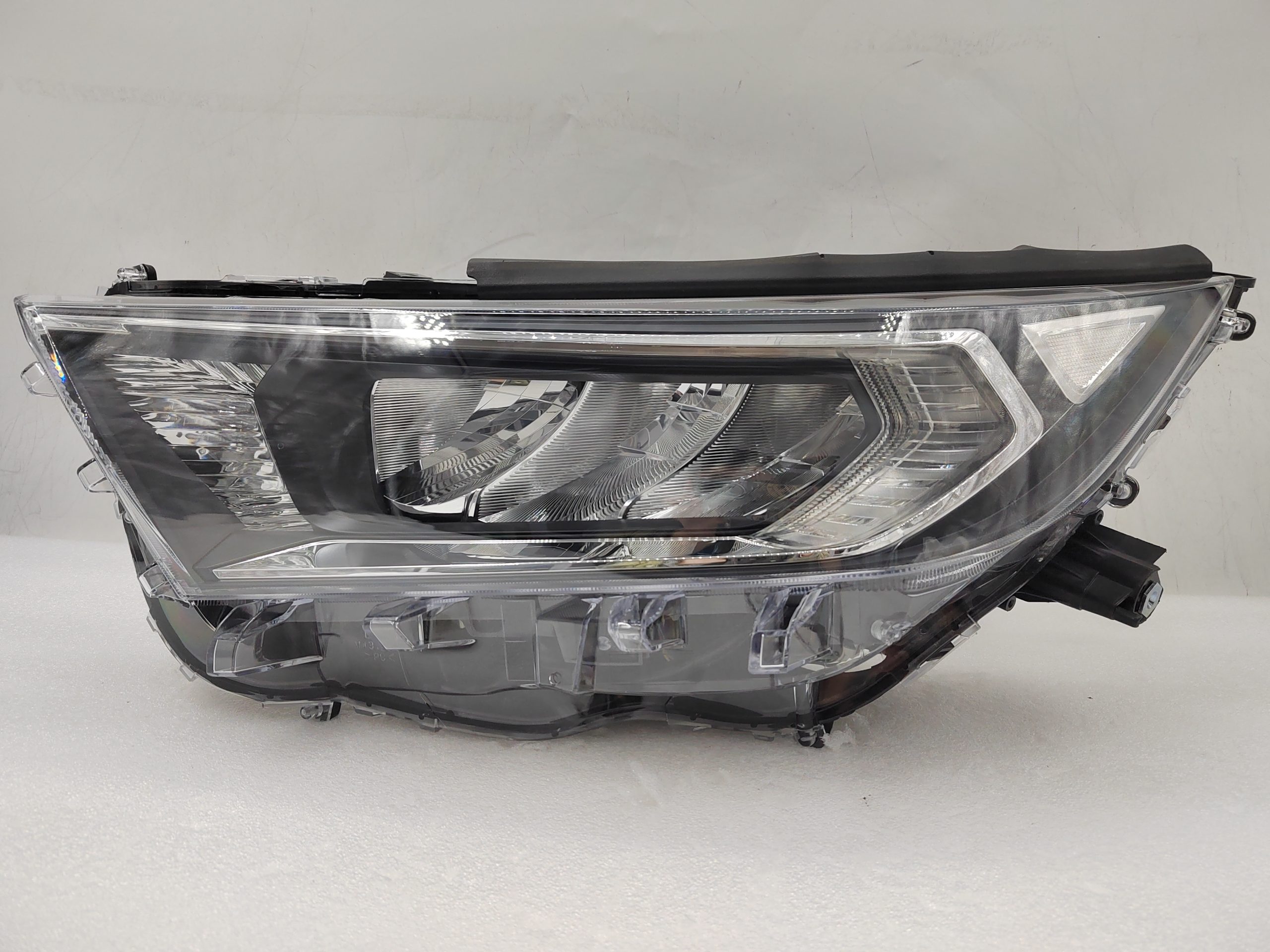 TOYOTA RAV4 V XA50 2019-2021 LED L.H.S HEADLIGHT ASSEMBLY