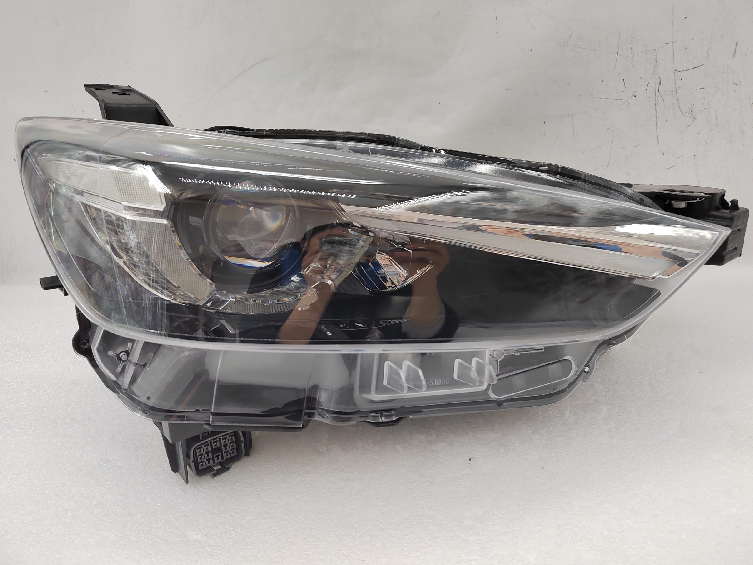 MAZDA CX-3 2016-2018 LED R.H.S HEADLIGHT ASSEMBLY
