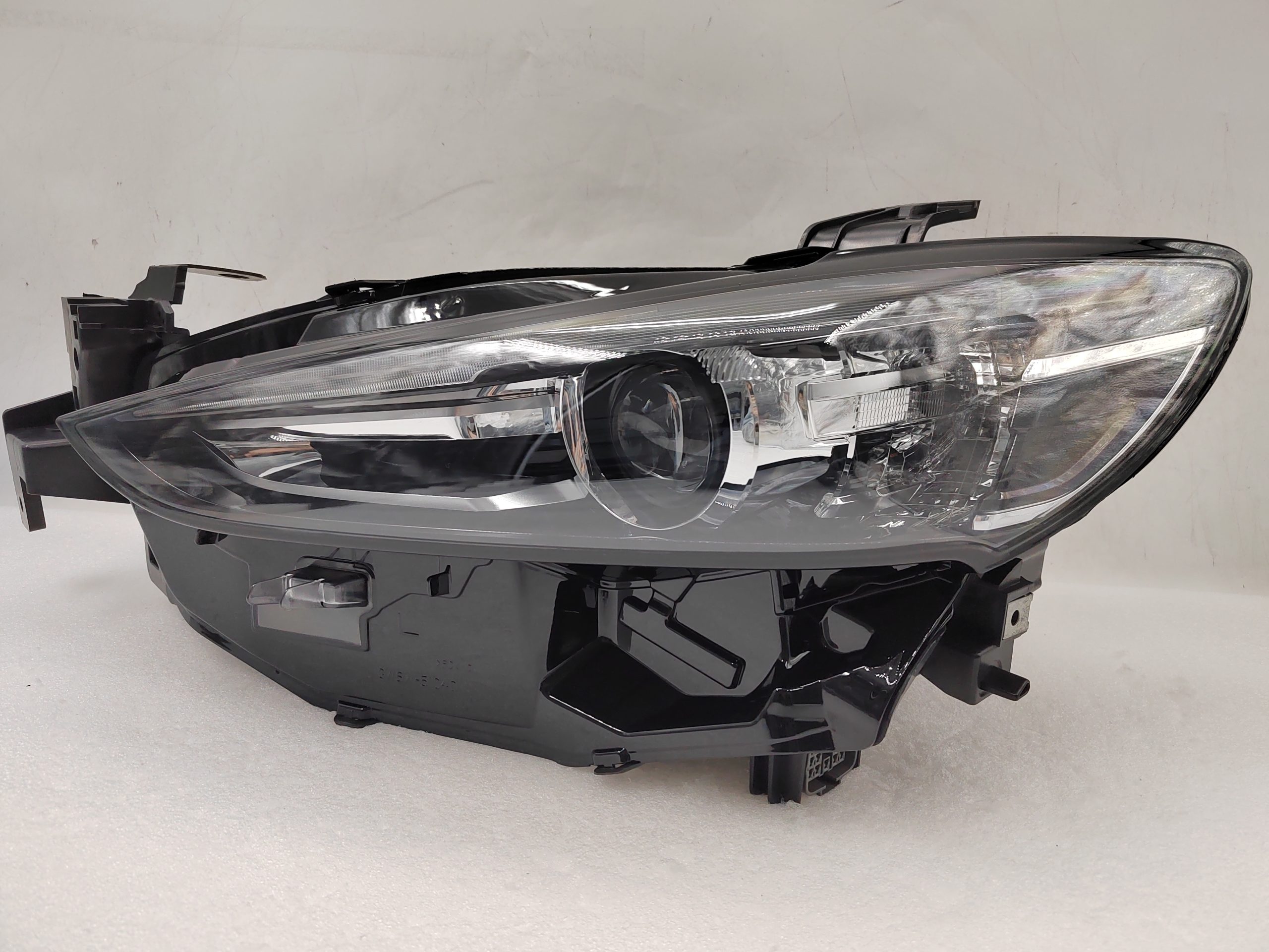 MAZDA 6 2018-2022 LED L.H.S HEADLIGHT ASSEMBLY