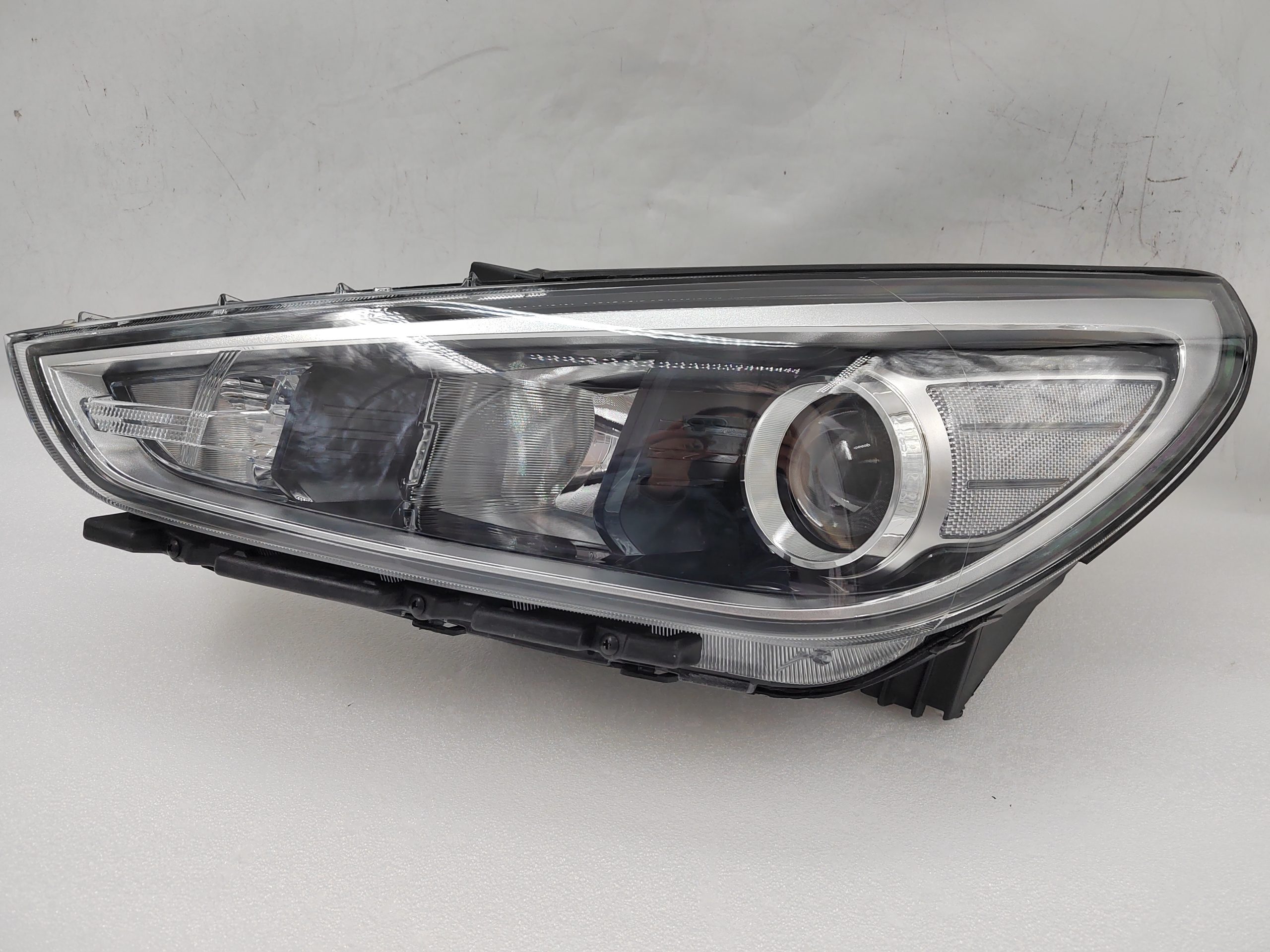 HYUNDAI I30 GO 2017-2019 HALOGEN L.H.S HEADLIGHT ASSEMBLY