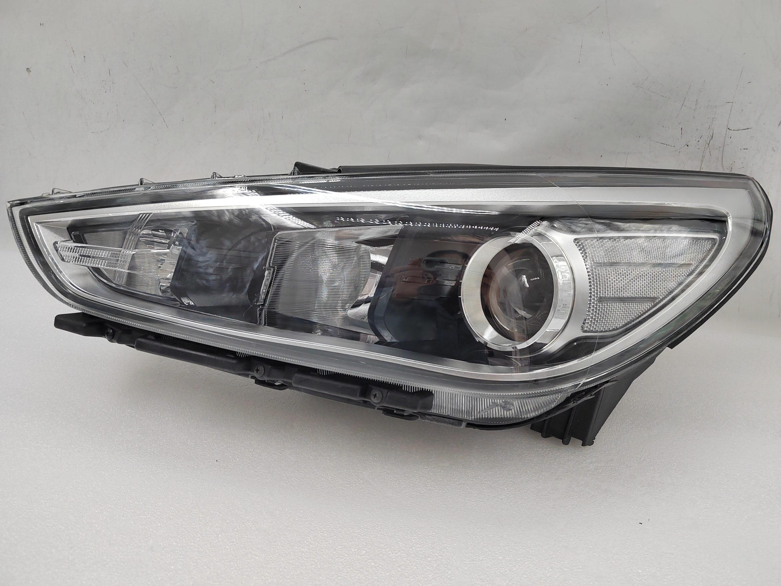 HYUNDAI I30 GO 2017-2019 HALOGEN L.H.S HEADLIGHT ASSEMBLY