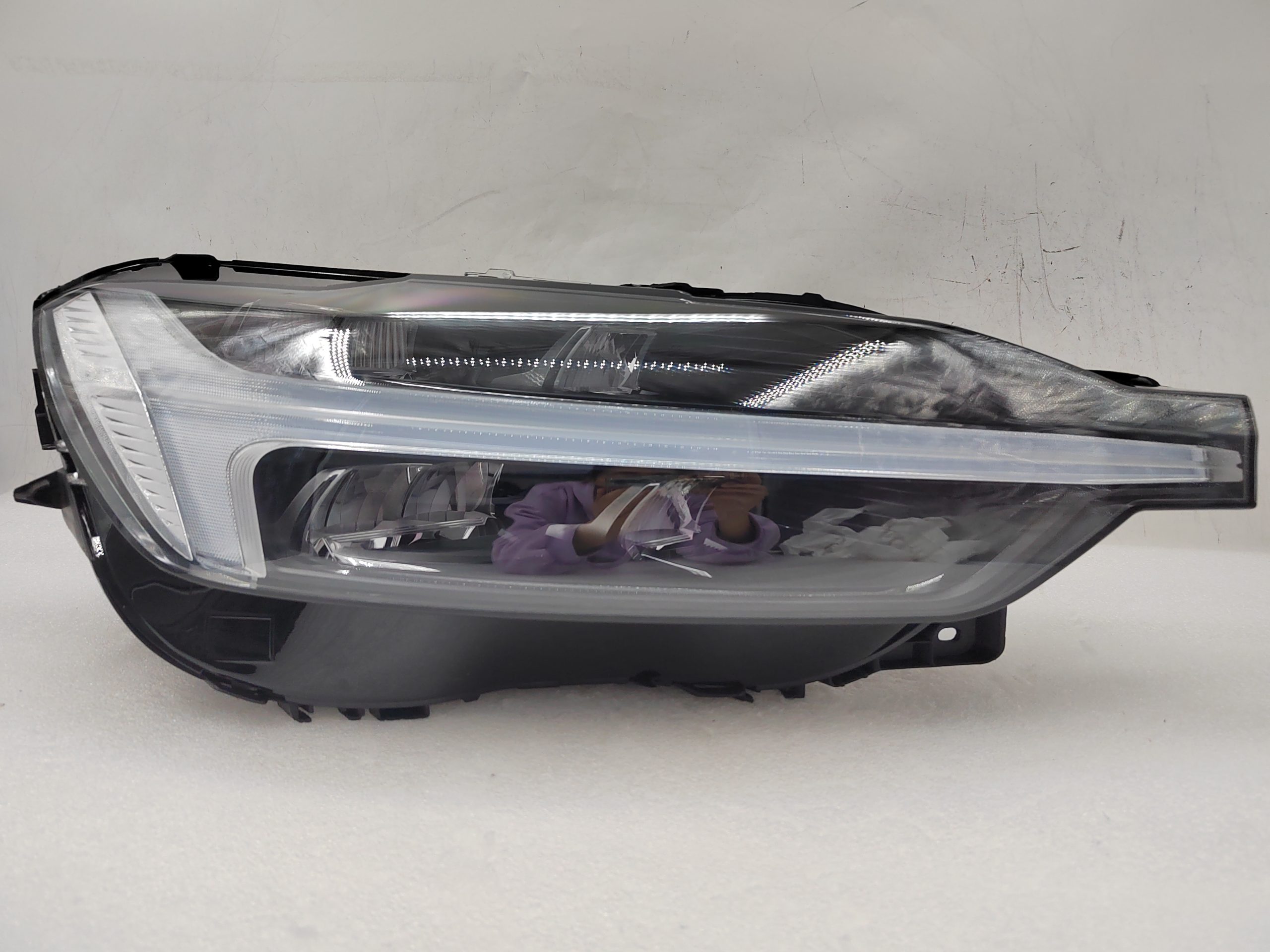 VOLVO XC60 D4 2018-2023 LED R.H.S HEADLIGHT ASSEMBLY