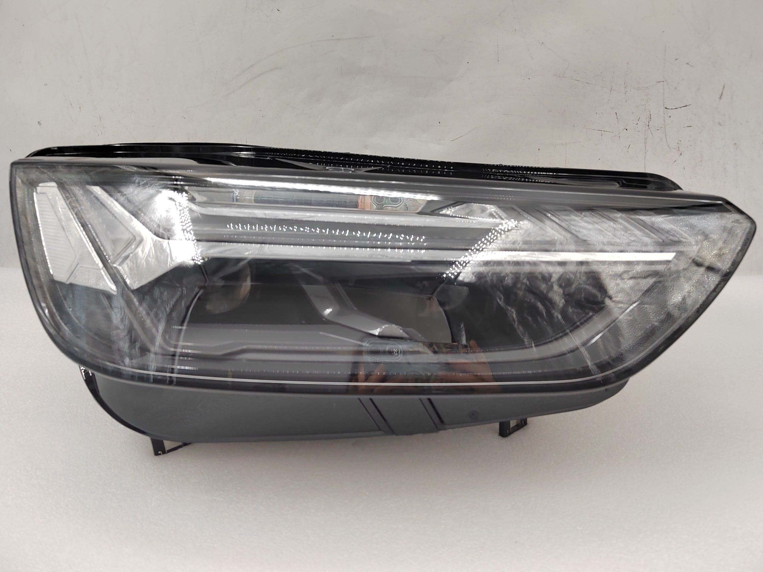 AUDI Q5 2021-2023 FULL LED R.H.S HEADLIGHT ASSEMBLY