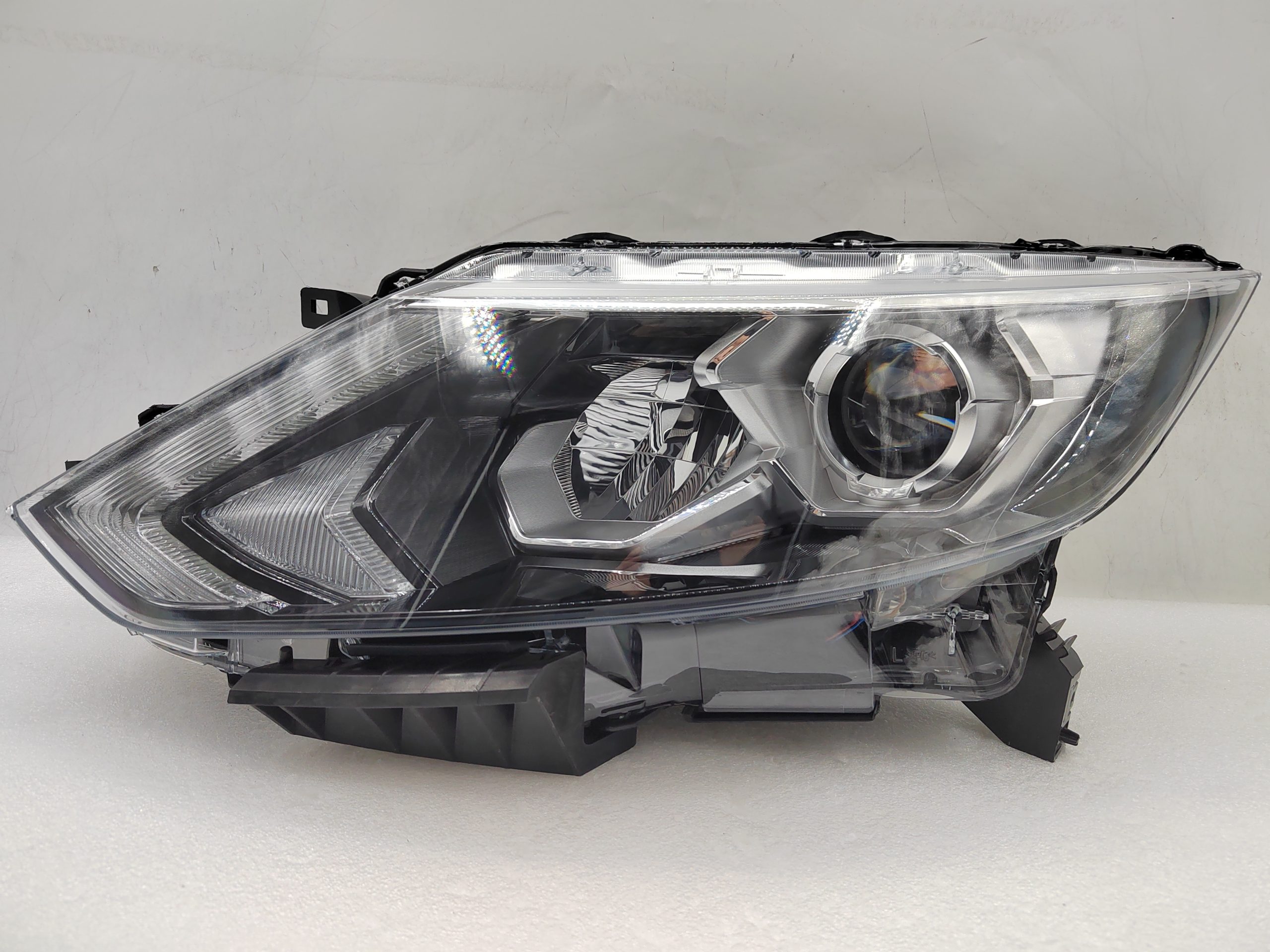 NISSAN QASHQAI J11 2014-2016 LED L.H.S HEADLIGHT ASSEMBLY
