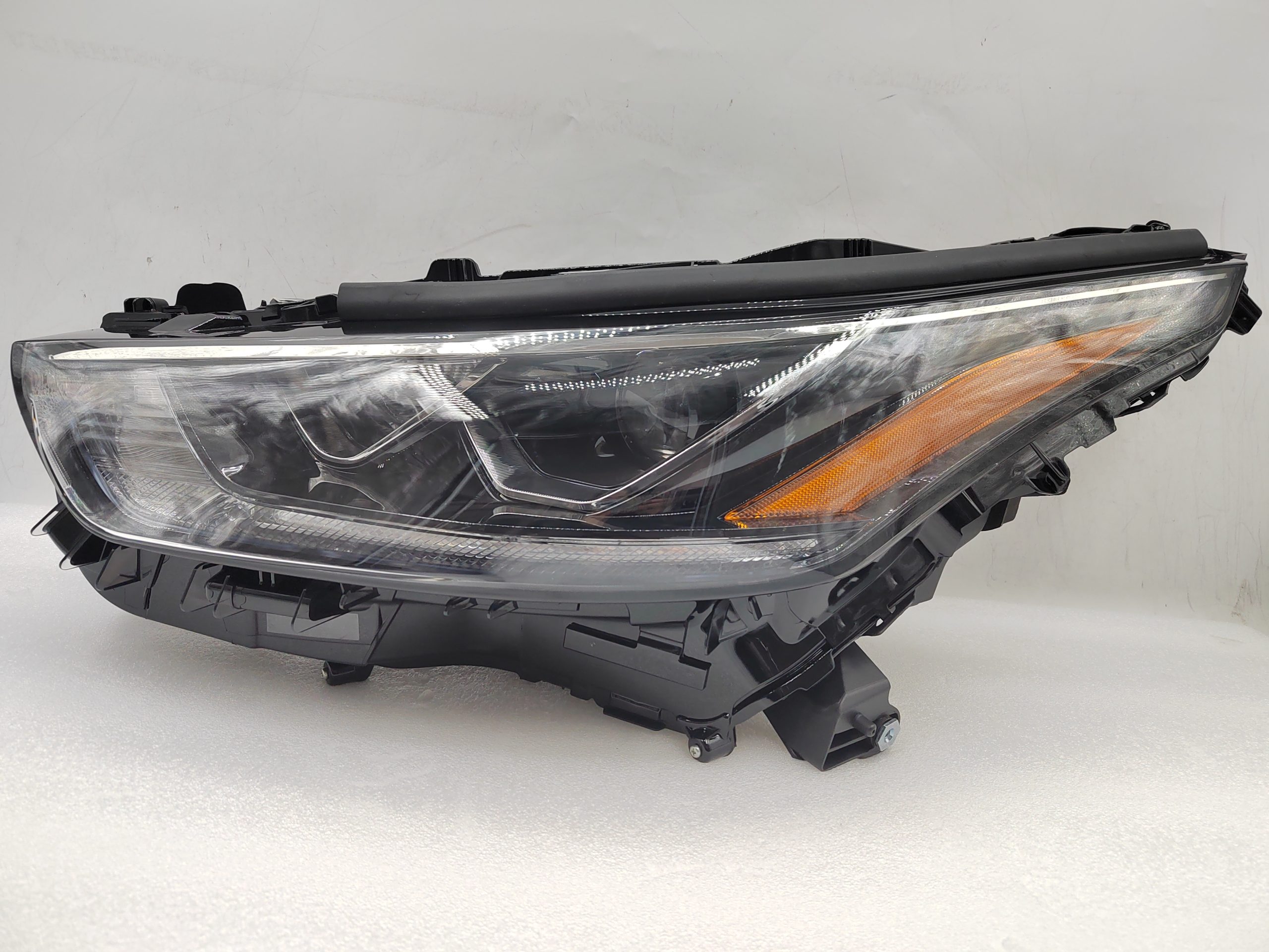 TOYOTA KLUGER 2020-2023 LED L.H.S HEADLIGHT ASSEMBLY
