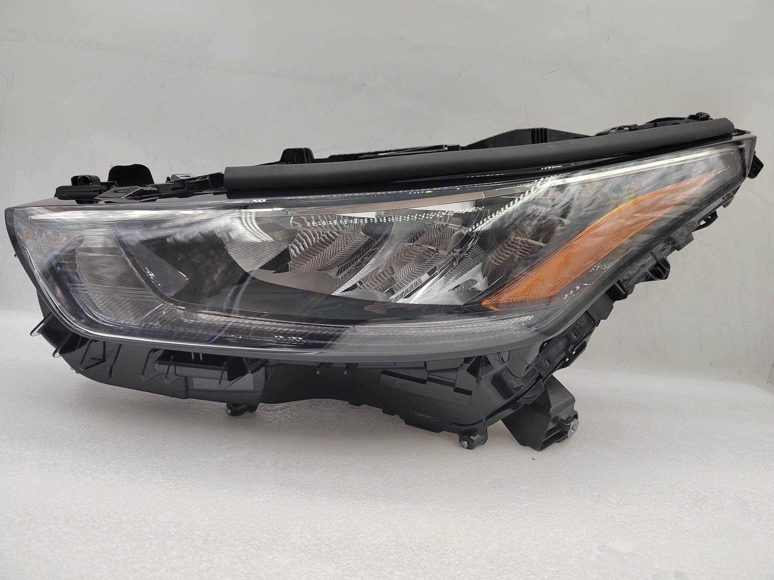 TOYOTA KLUGER 2020-2023 LED L.H.S HEADLIGHT ASSEMBLY
