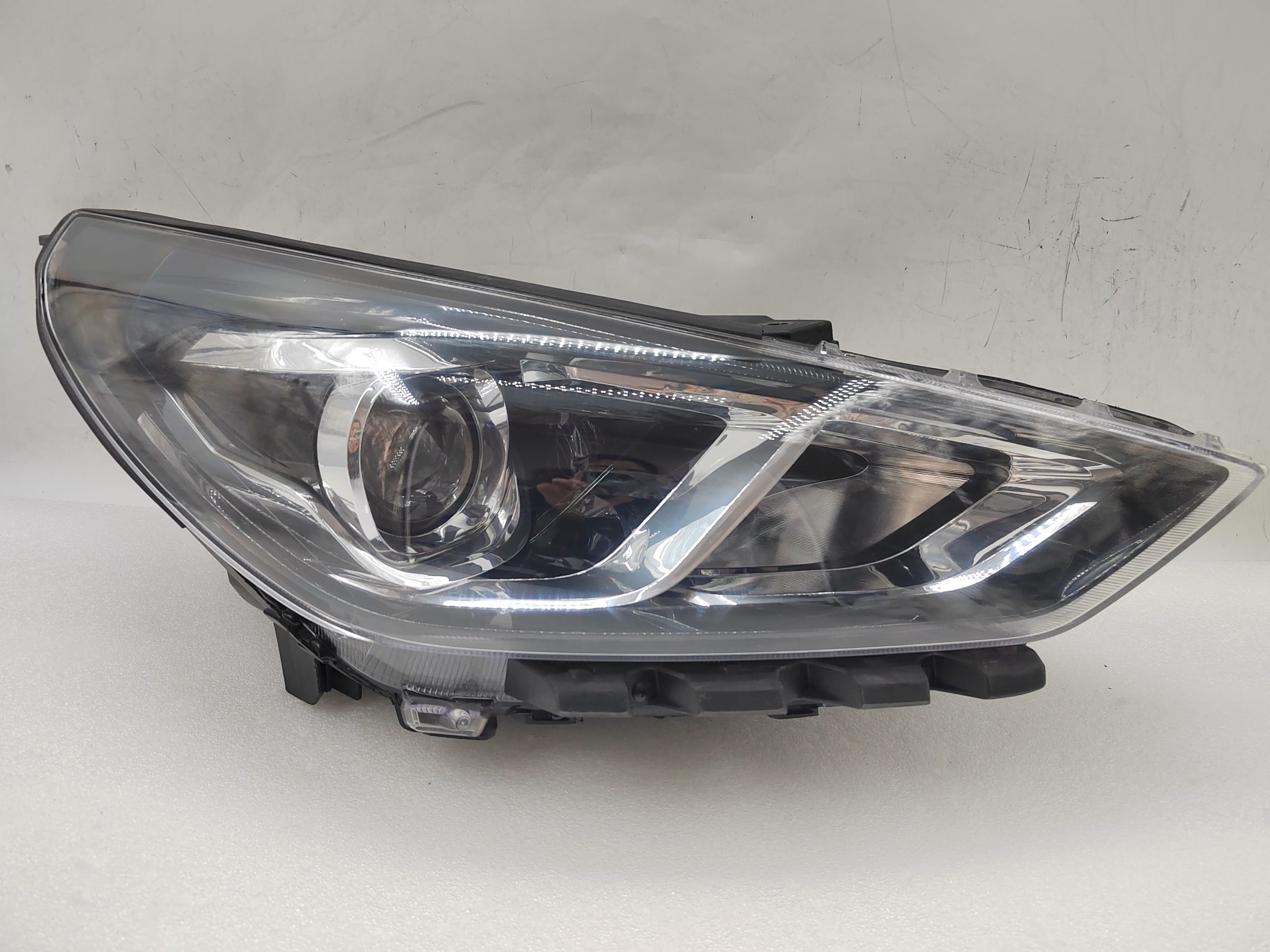 HYUNDAI I30 HATCH 2020-2023 HALOGEN R.H.S HEADLIGHT ASSEMBLY