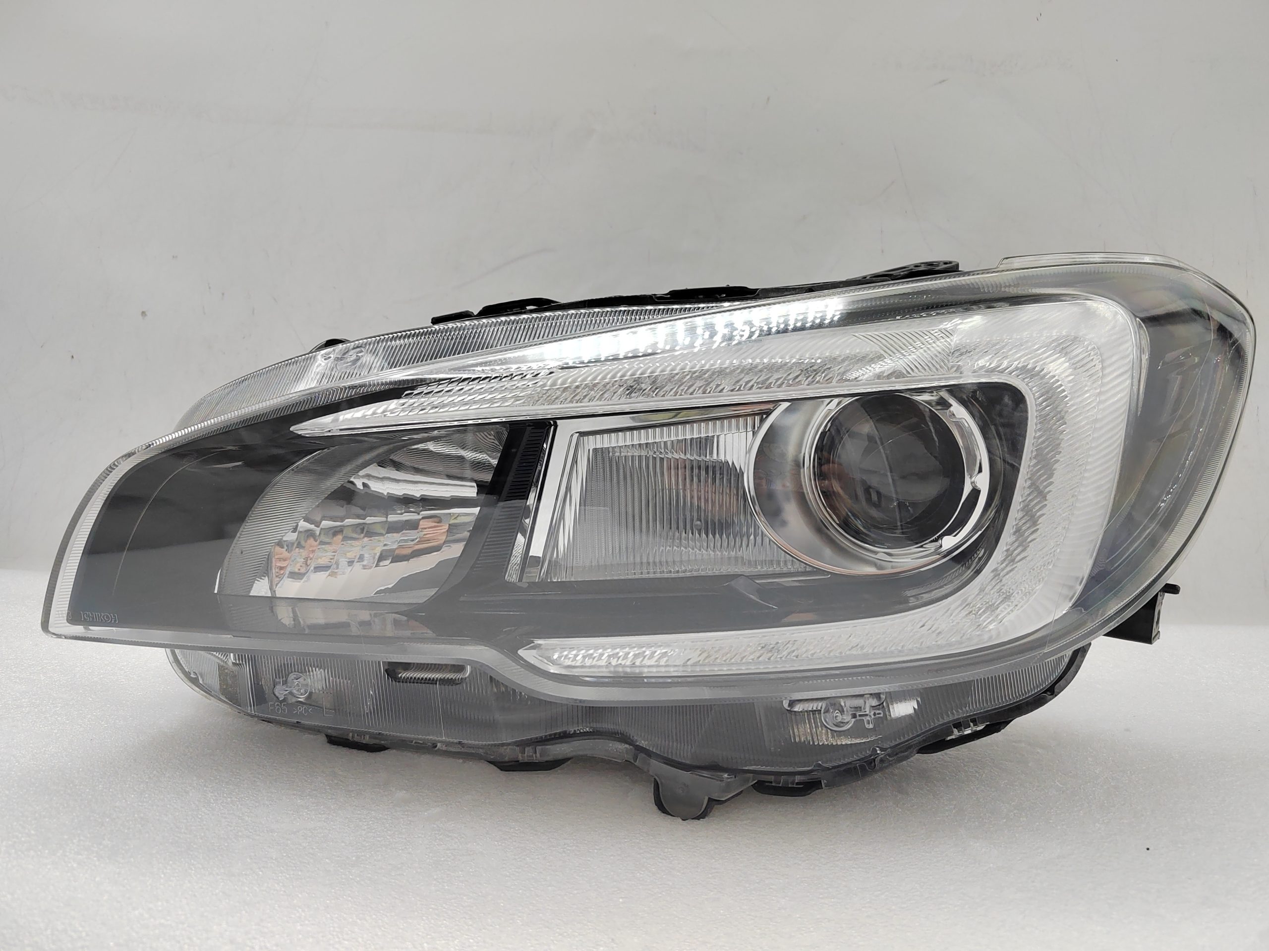 SUBARU WRX LEVORG 2015-2017 LED L.H.S HEADLIGHT ASSEMBLY