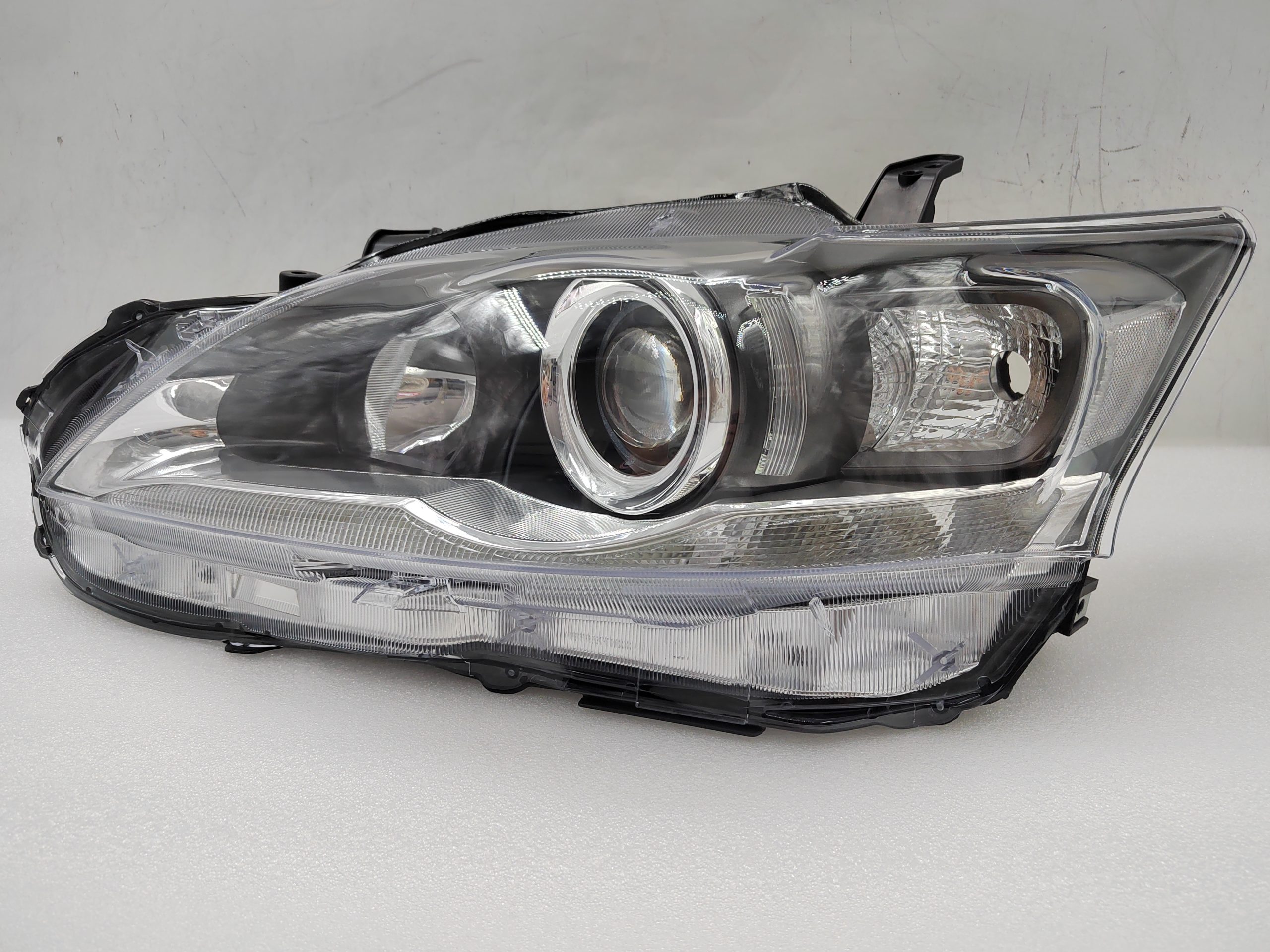 LEXUS CT 200H 2011-2017 HALOGEN L.H.S HEADLIGHT ASSEMBLY