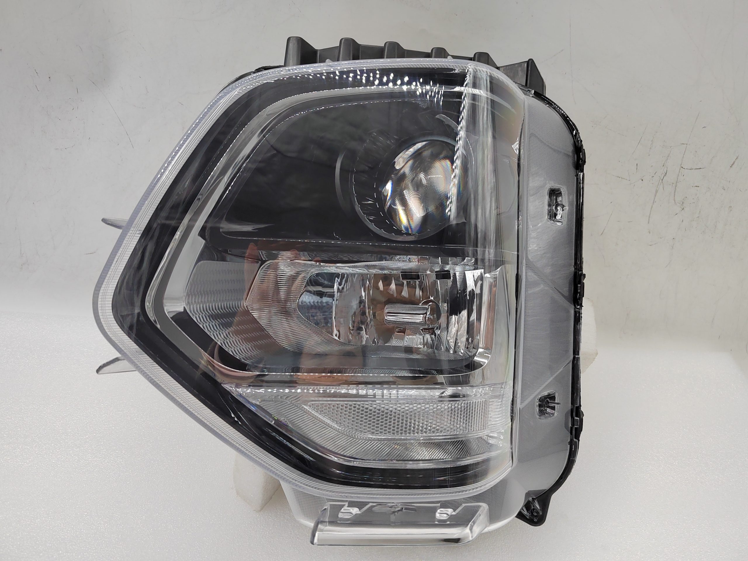 HYUNDAI SANTA FE 2019-2020 HALOGEN L.H.S HEADLIGHT ASSEMBLY