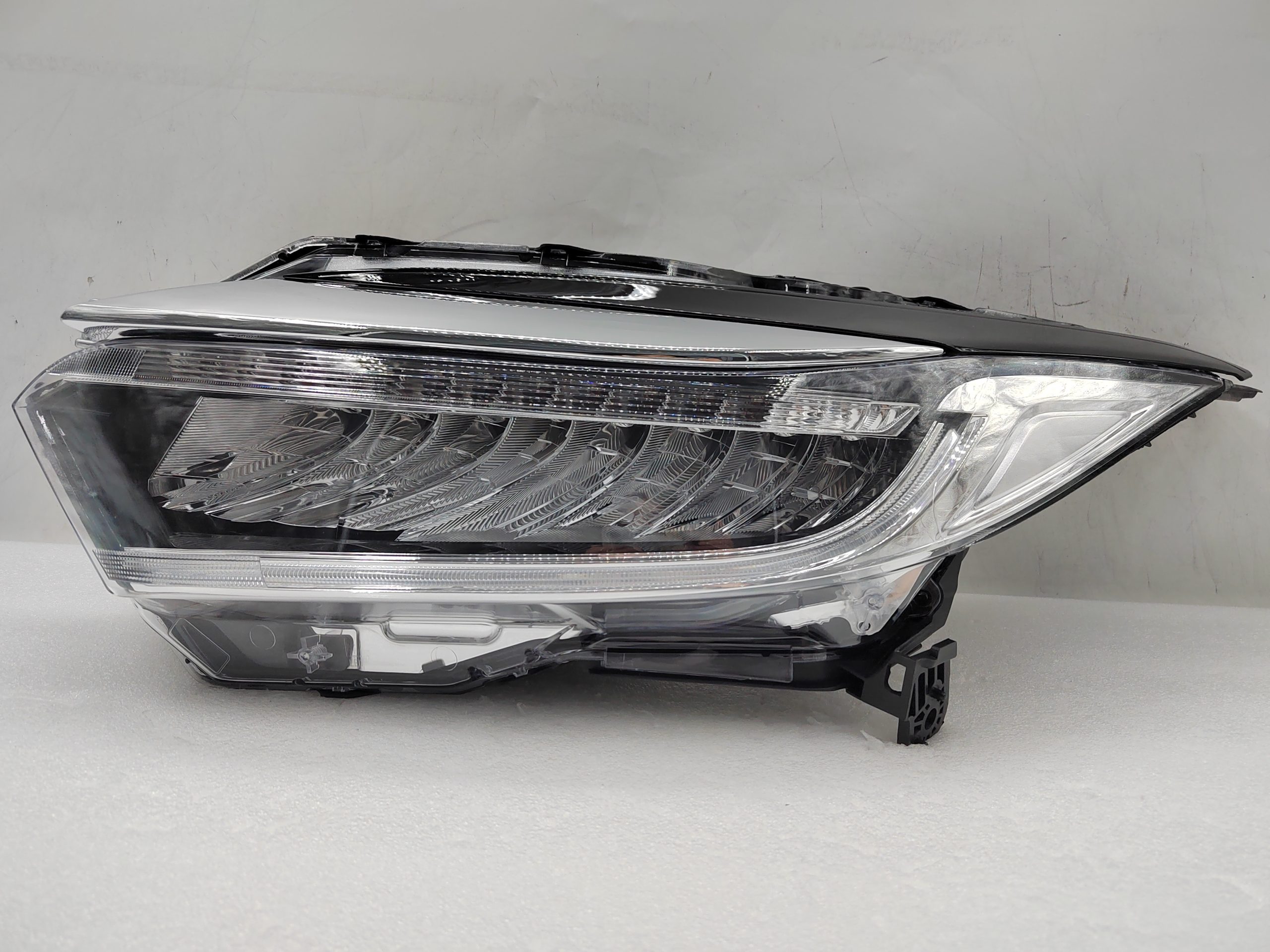 HONDA HR-V 2019-2021 LED L.H.S HEADLIGHT ASSEMBLY