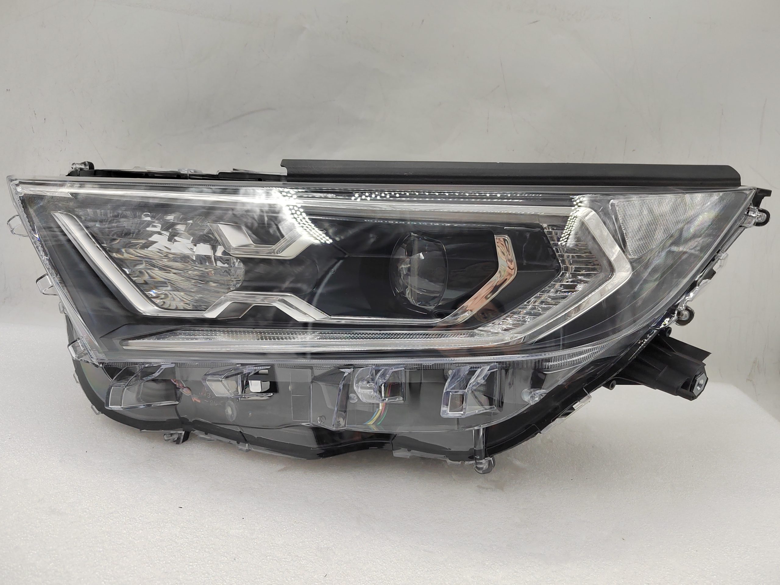 TOYOTA RAV4 V XA50 2019-2021 LED L.H.S HEADLIGHT ASSEMBLY