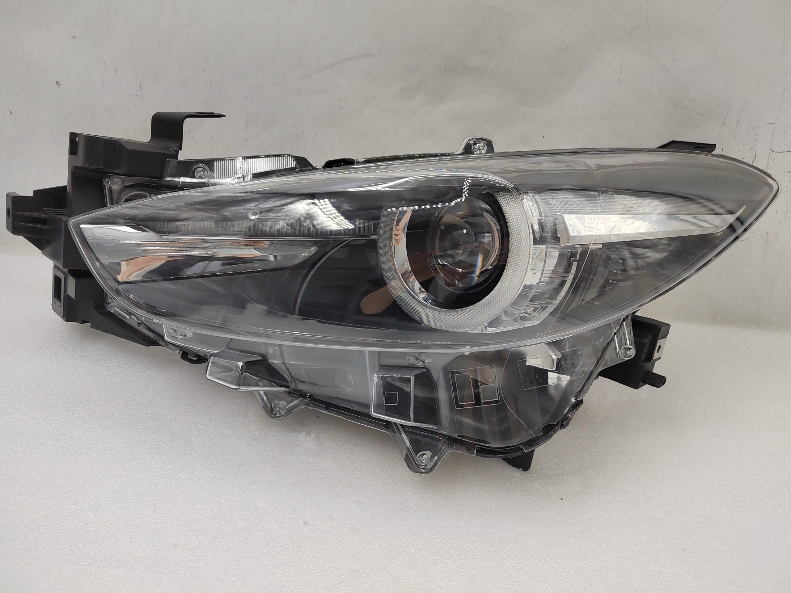 MAZDA 3 2017-2019 LED L.H.S HEADLIGHT ASSEMBLY