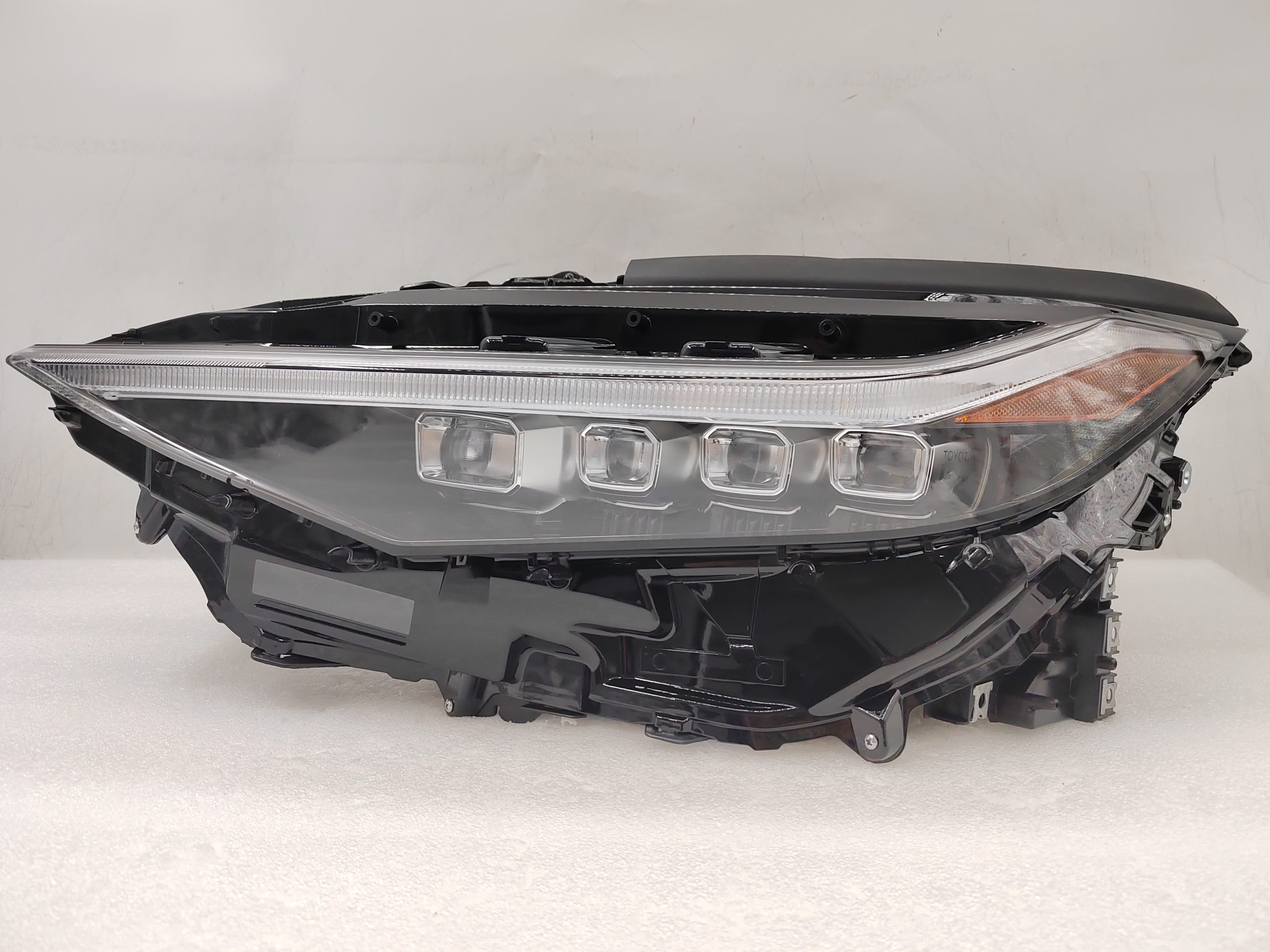TOYOTA BZ4X 2022-2023 LED L.H.S HEADLIGHT ASSEMBLY