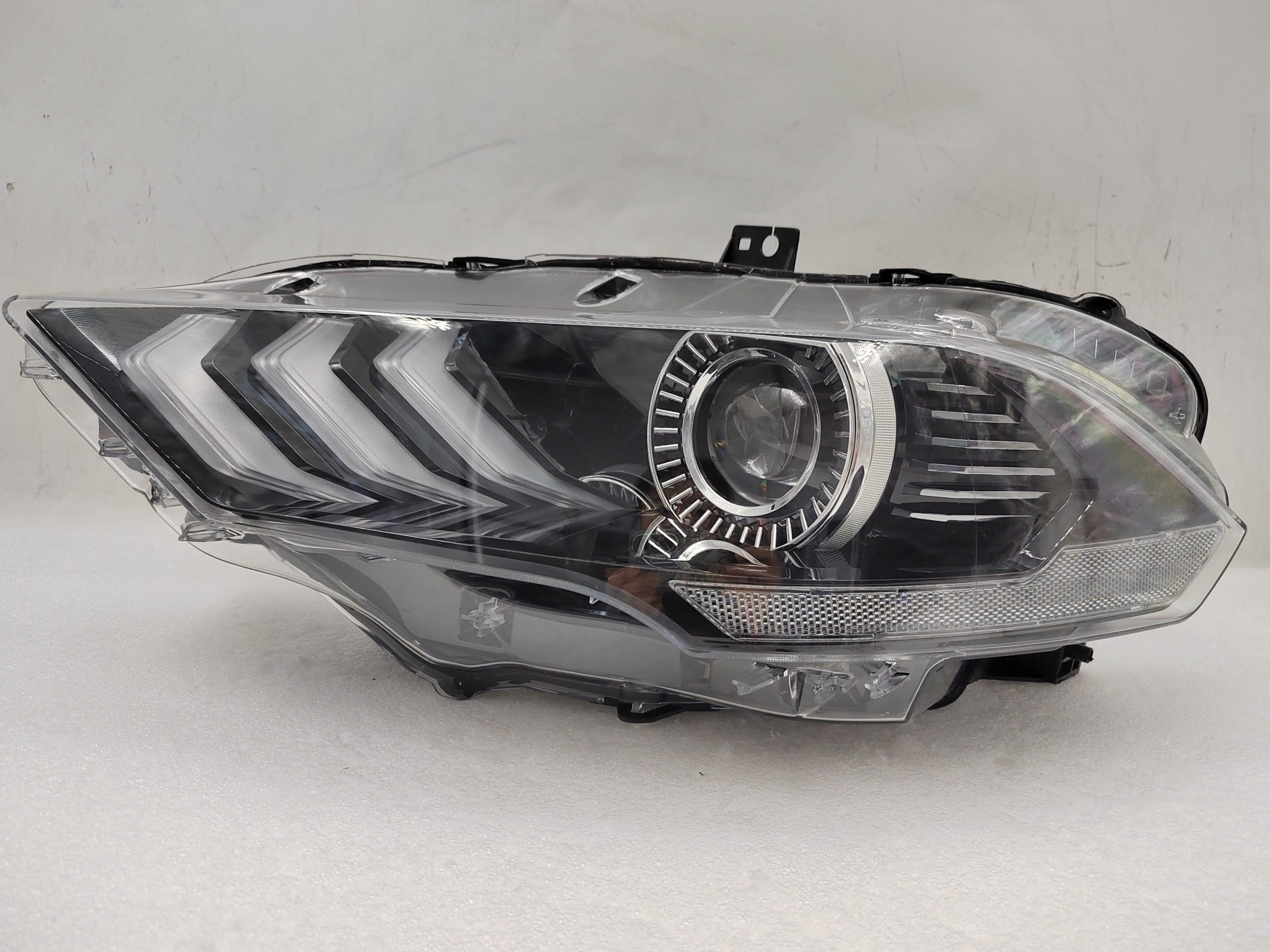 FORD MUSTANG 2018-2021 LED L.H.S HEADLIGHT ASSEMBLY