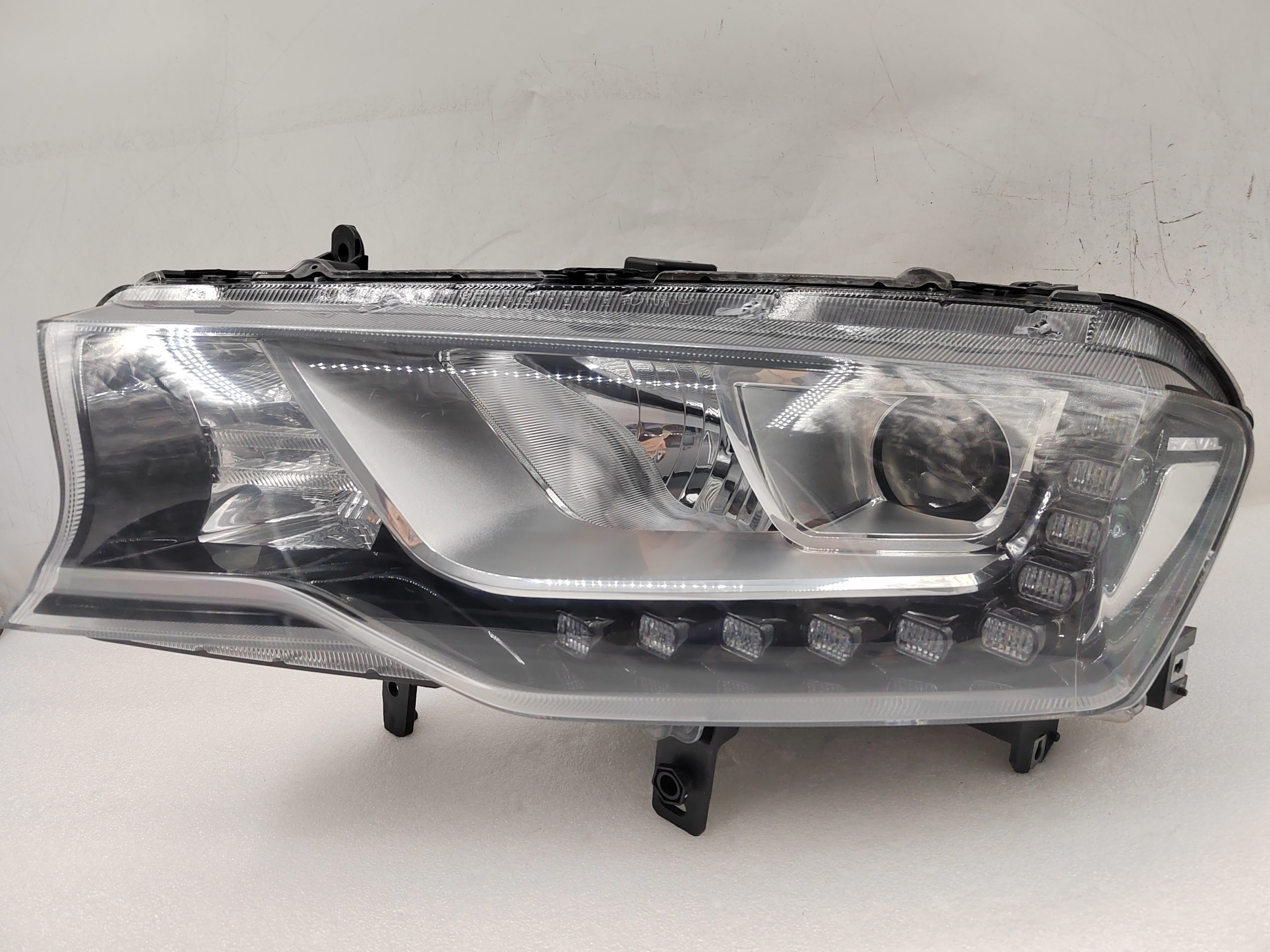 GREAT WALL HAVAL H6 2016-2020 XENON L.H.S HEADLIGHT ASSEMBLY