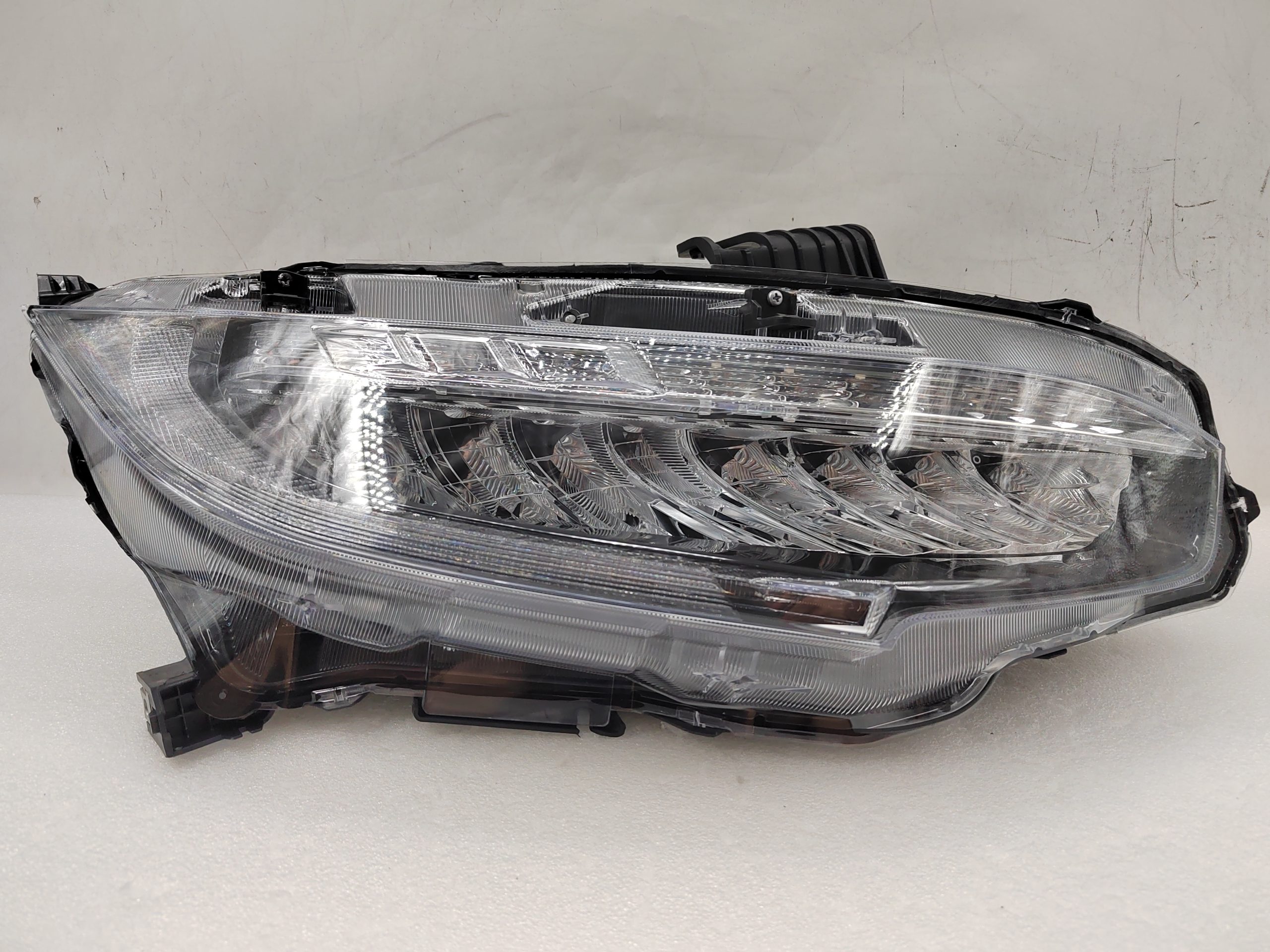 HONDA CIVIC VTI-LX 2016-2021 LED R.H.S HEADLIGHT ASSEMBLY