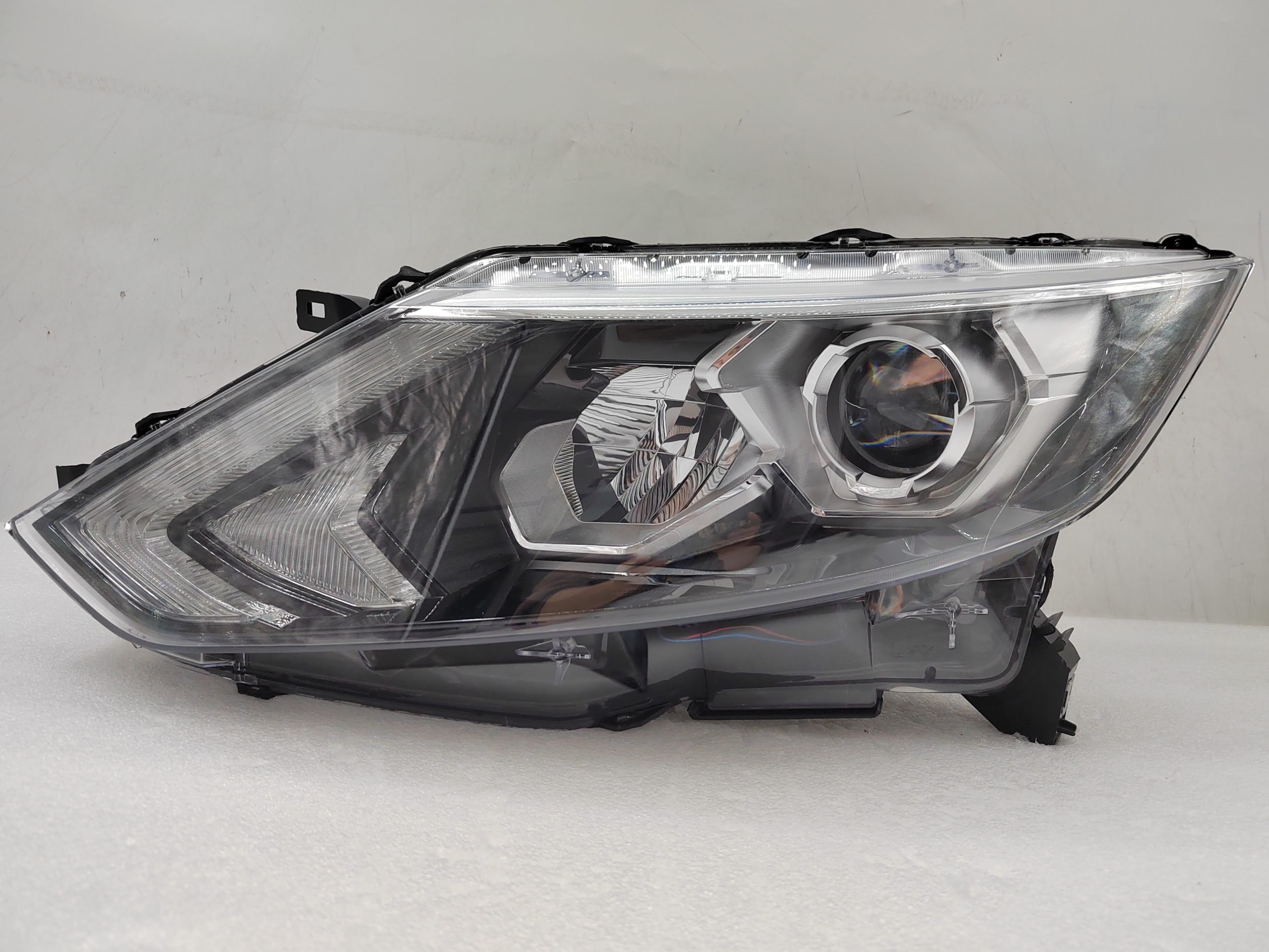 NISSAN QASHQAI J11 2014-2016 LED L.H.S HEADLIGHT ASSEMBLY