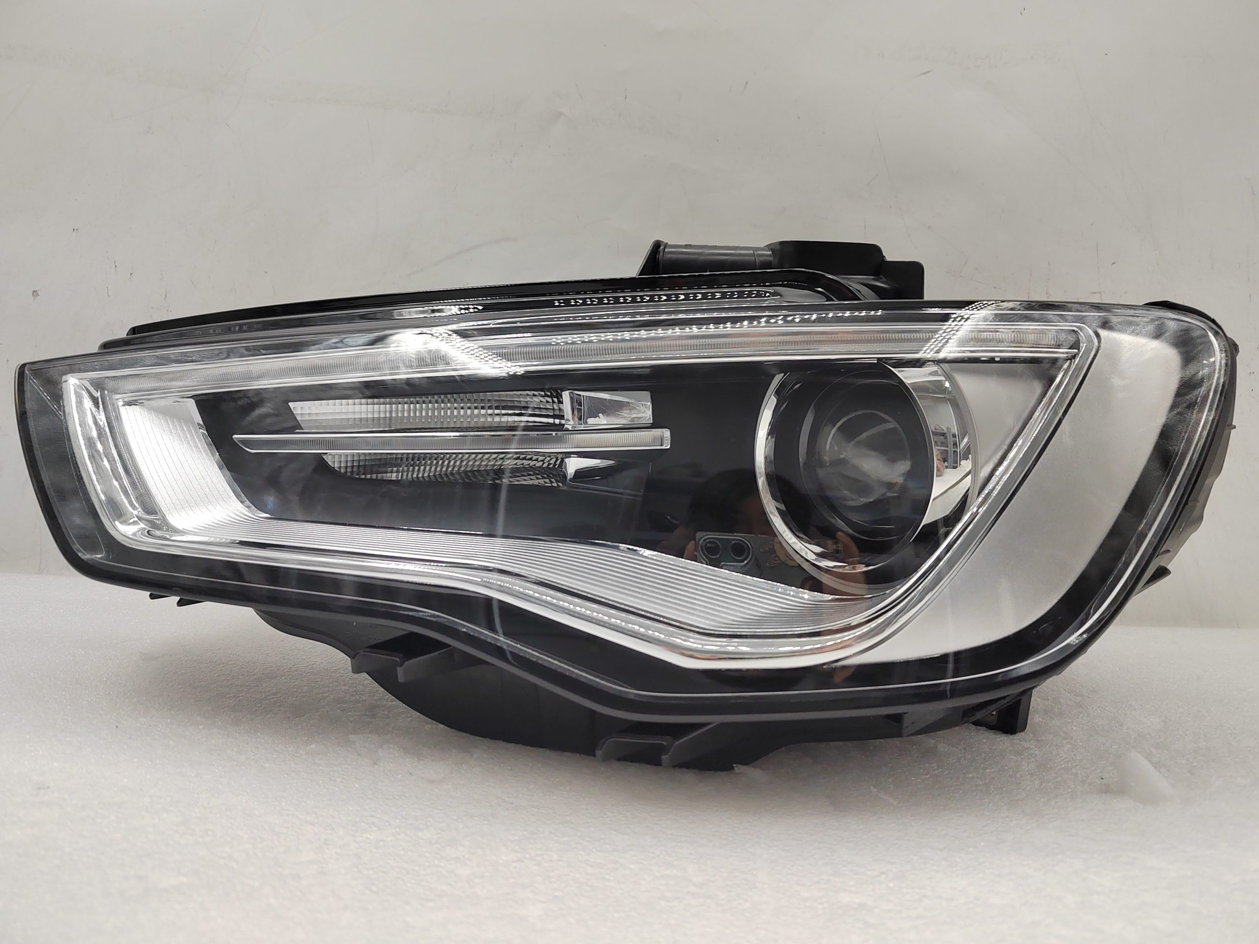 AUDI A3 RS3 8V 2016-2019 XENON L.H.S HEADLIGHT ASSEMBLY