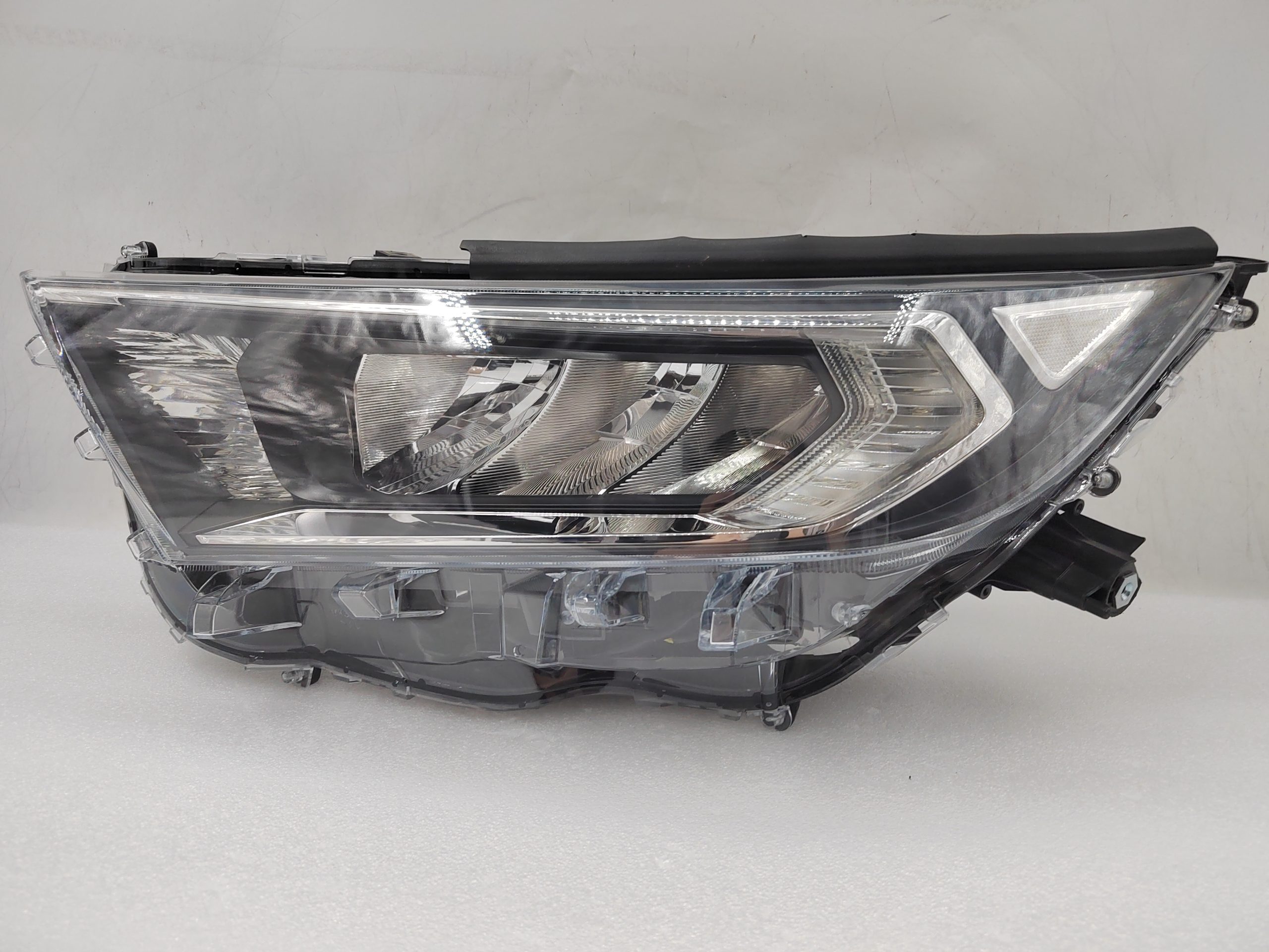 TOYOTA RAV4 V XA50 2019-2021 LED L.H.S HEADLIGHT ASSEMBLY