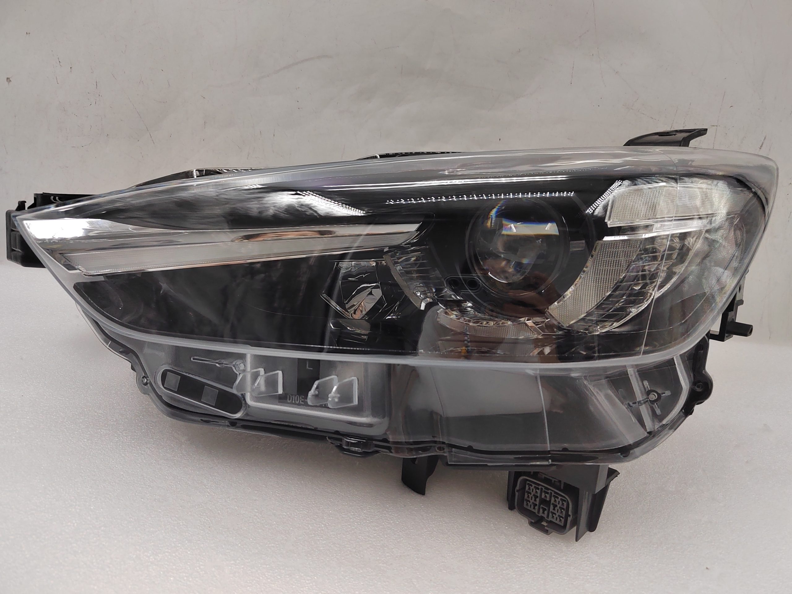MAZDA CX-3 2016-2018 LED L.H.S HEADLIGHT ASSEMBLY