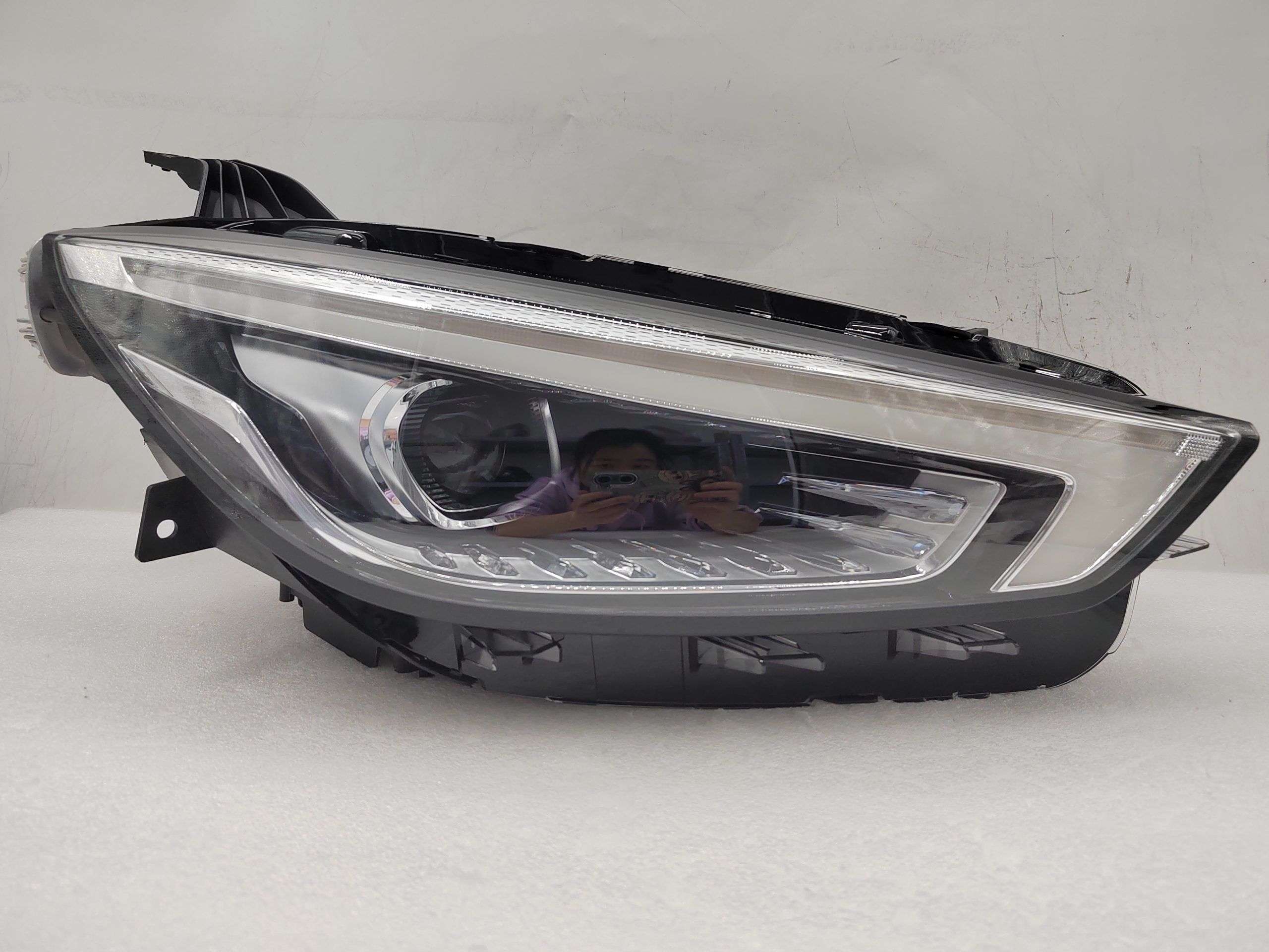 MG ZST 2021-2023 LED R.H.S HEADLIGHT ASSEMBLY