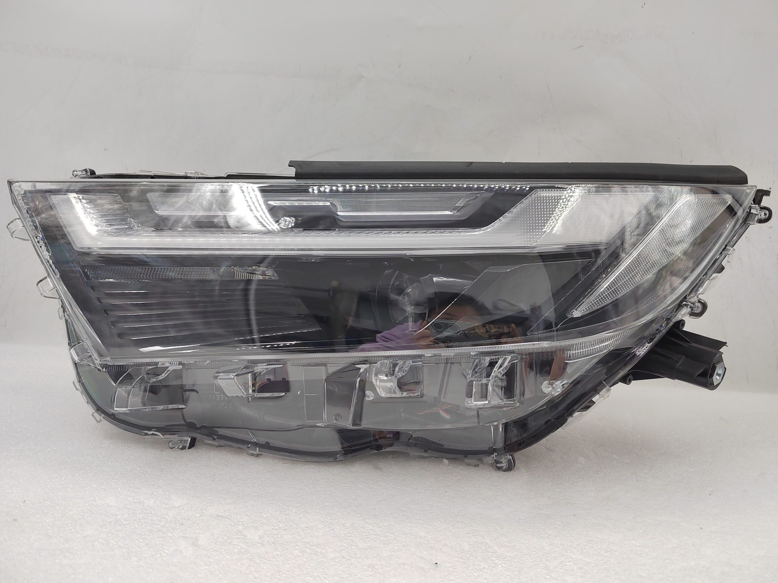 TOYOTA RAV4 2022-2023 LED L.H.S HEADLIGHT ASSEMBLY