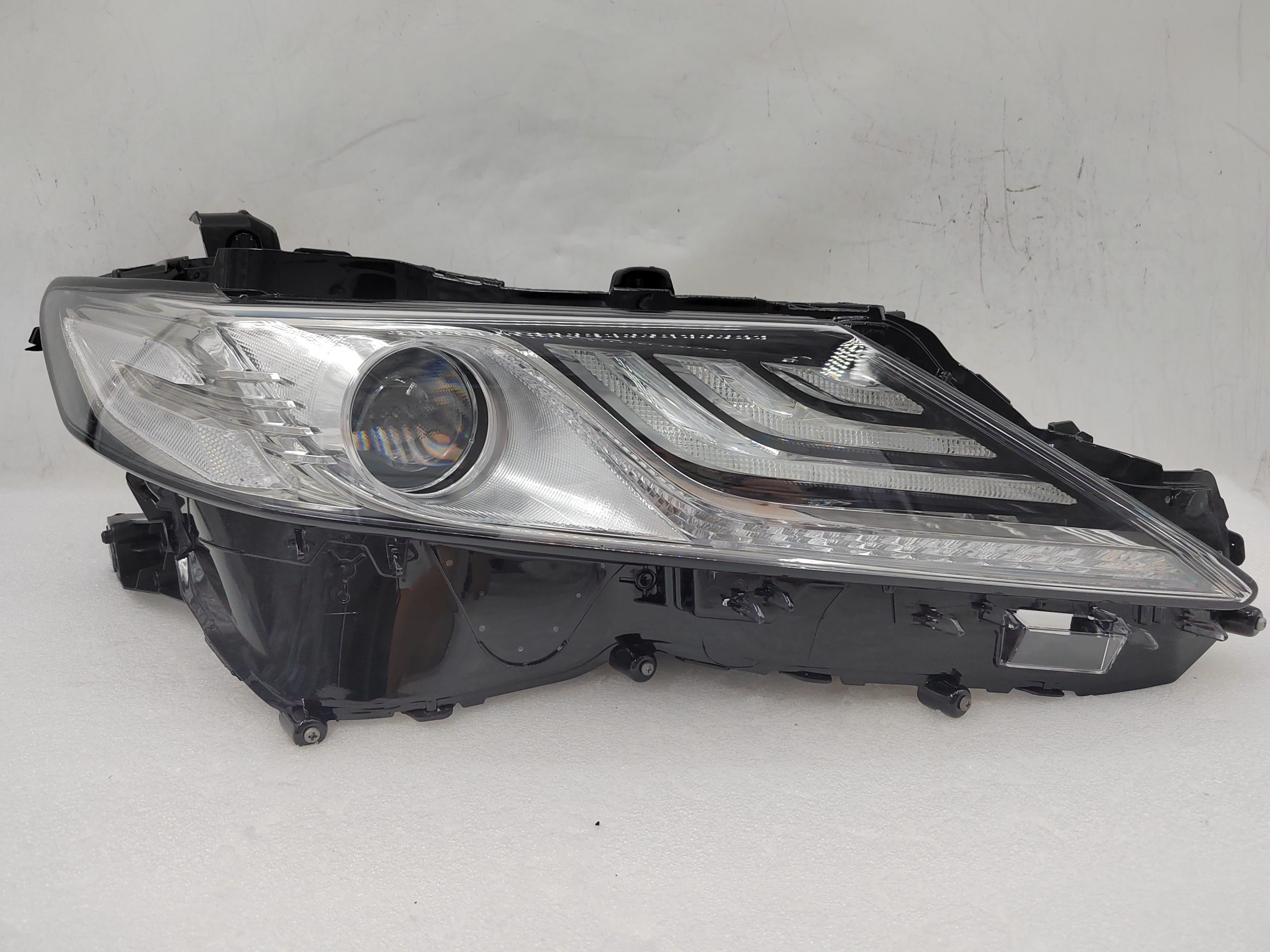 TOYOTA CAMRY ACV70 2018-2022 LED R.H.S HEADLIGHT ASSEMBLY