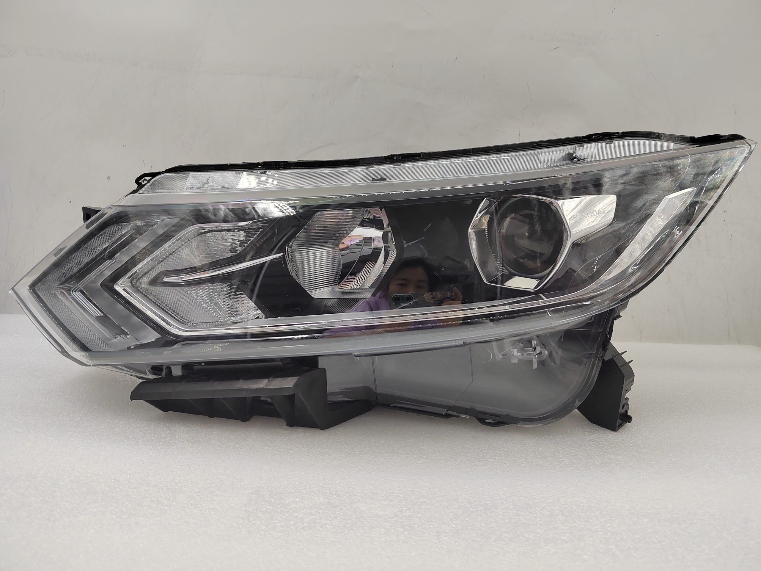 NISSAN QASHQAI J11 2017-2020 HALOGEN L.H.S HEADLIGHT ASSEMBLY