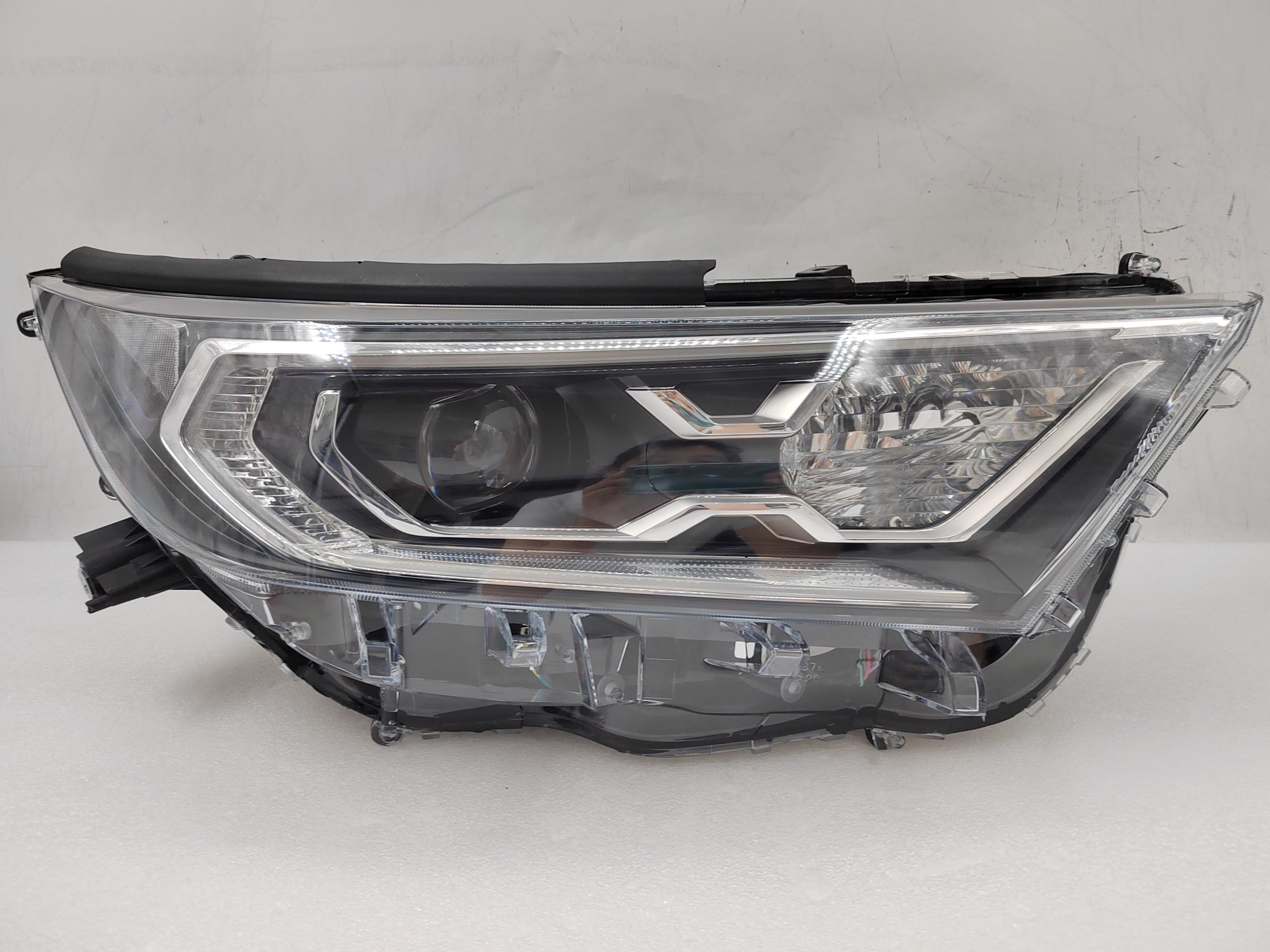 TOYOTA RAV4 V XA50 2019-2021 LED R.H.S HEADLIGHT ASSEMBLY