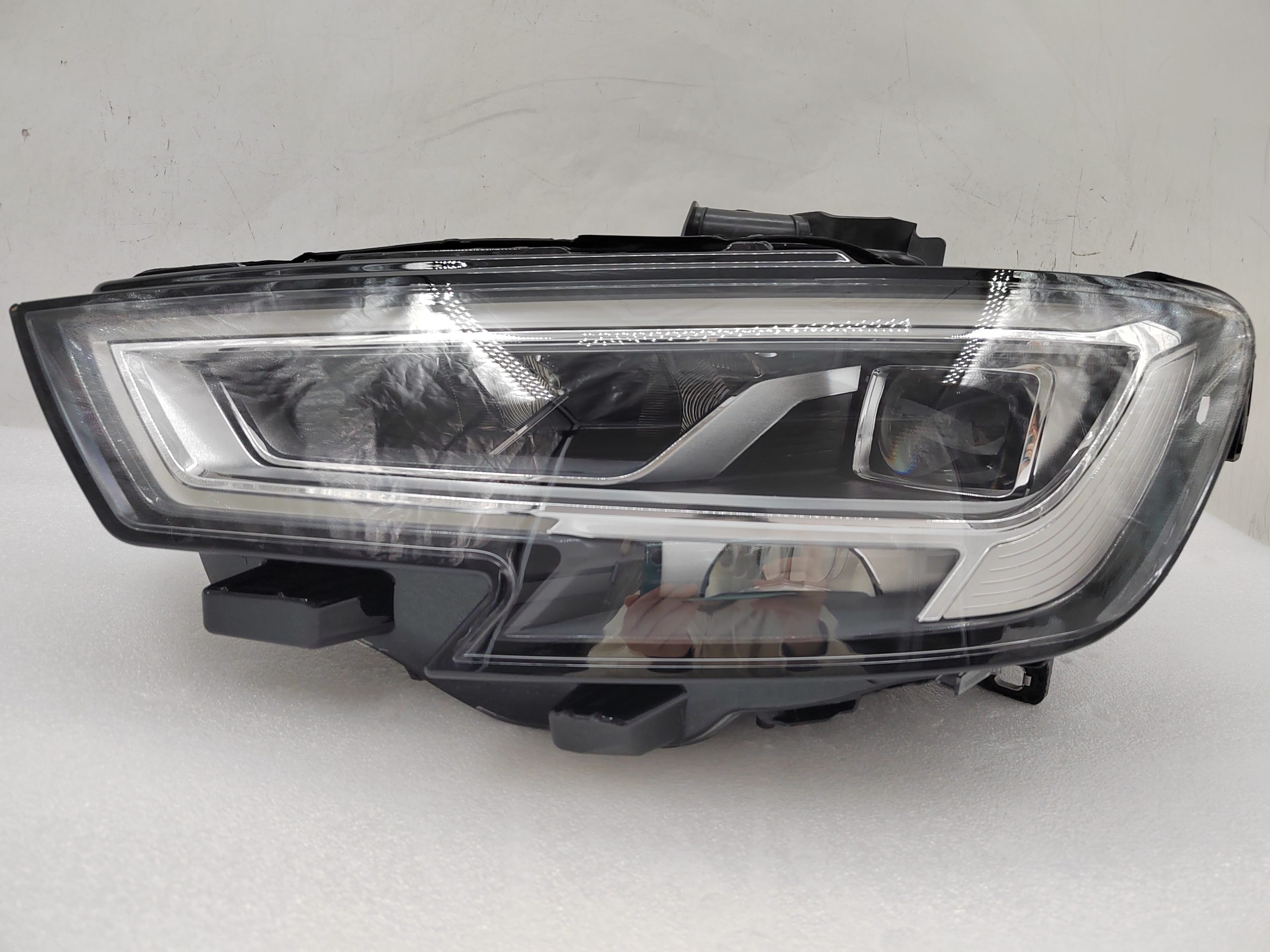 AUDI A3 RS3 8V 2016-2019 LED L.H.S HEADLIGHT ASSEMBLY