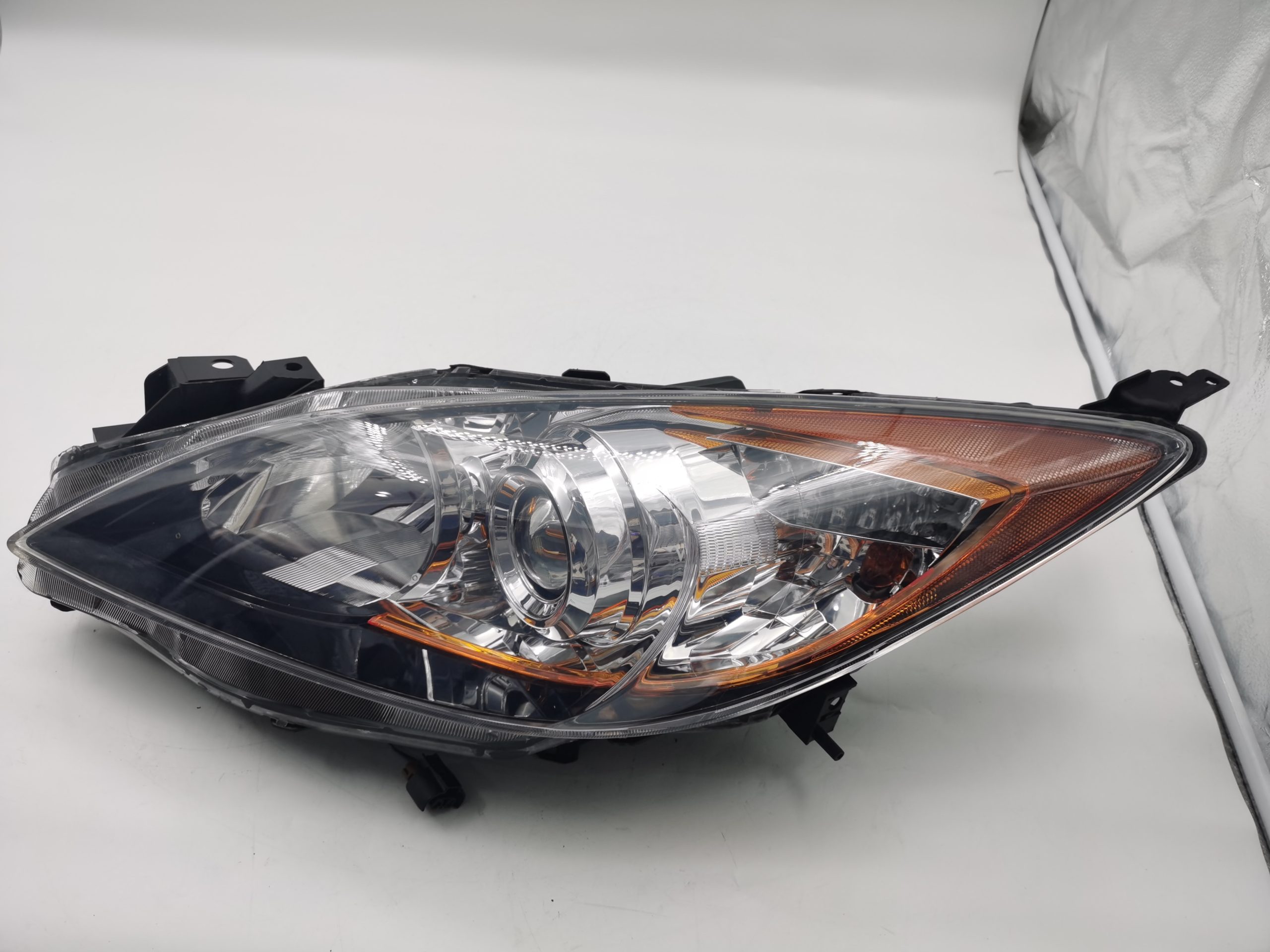 MAZDA 3 2010-2013 HALOGEN L.H.S HEADLIGHT ASSEMBLY
