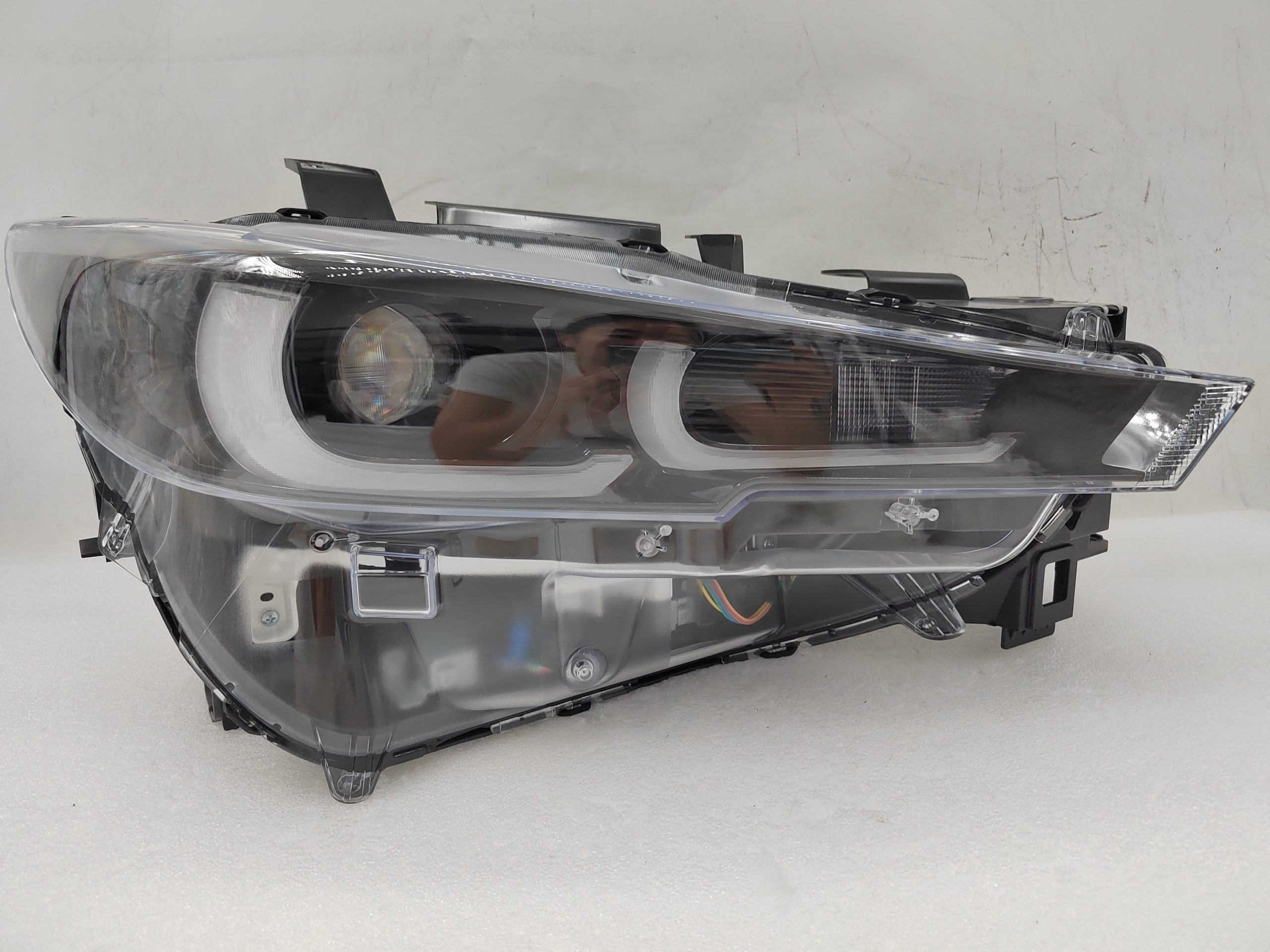 MAZDA CX-5 2022-2024 LED R.H.S HEADLIGHT ASSEMBLY