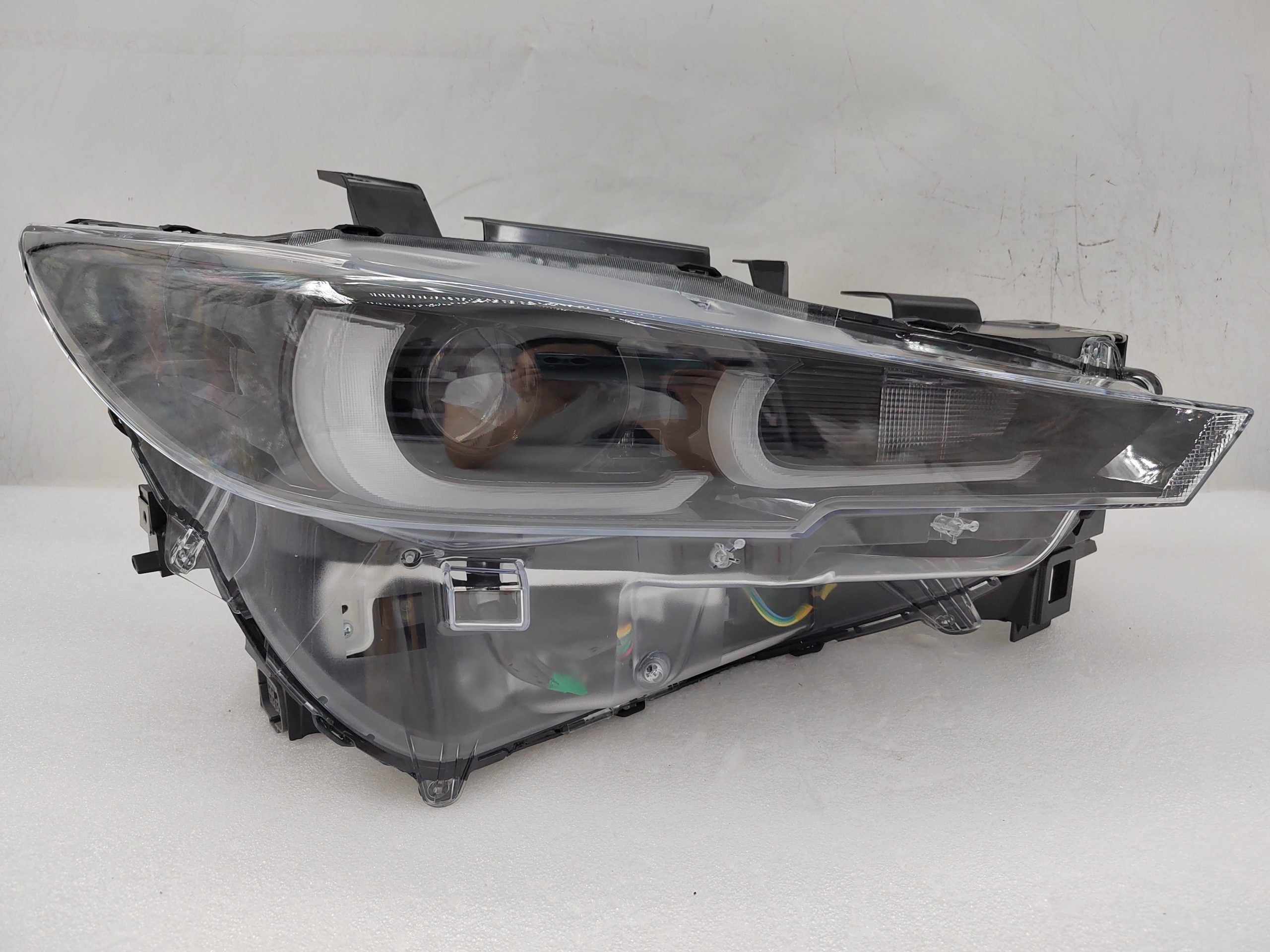 MAZDA CX-5 2022-2024 LED R.H.S HEADLIGHT ASSEMBLY