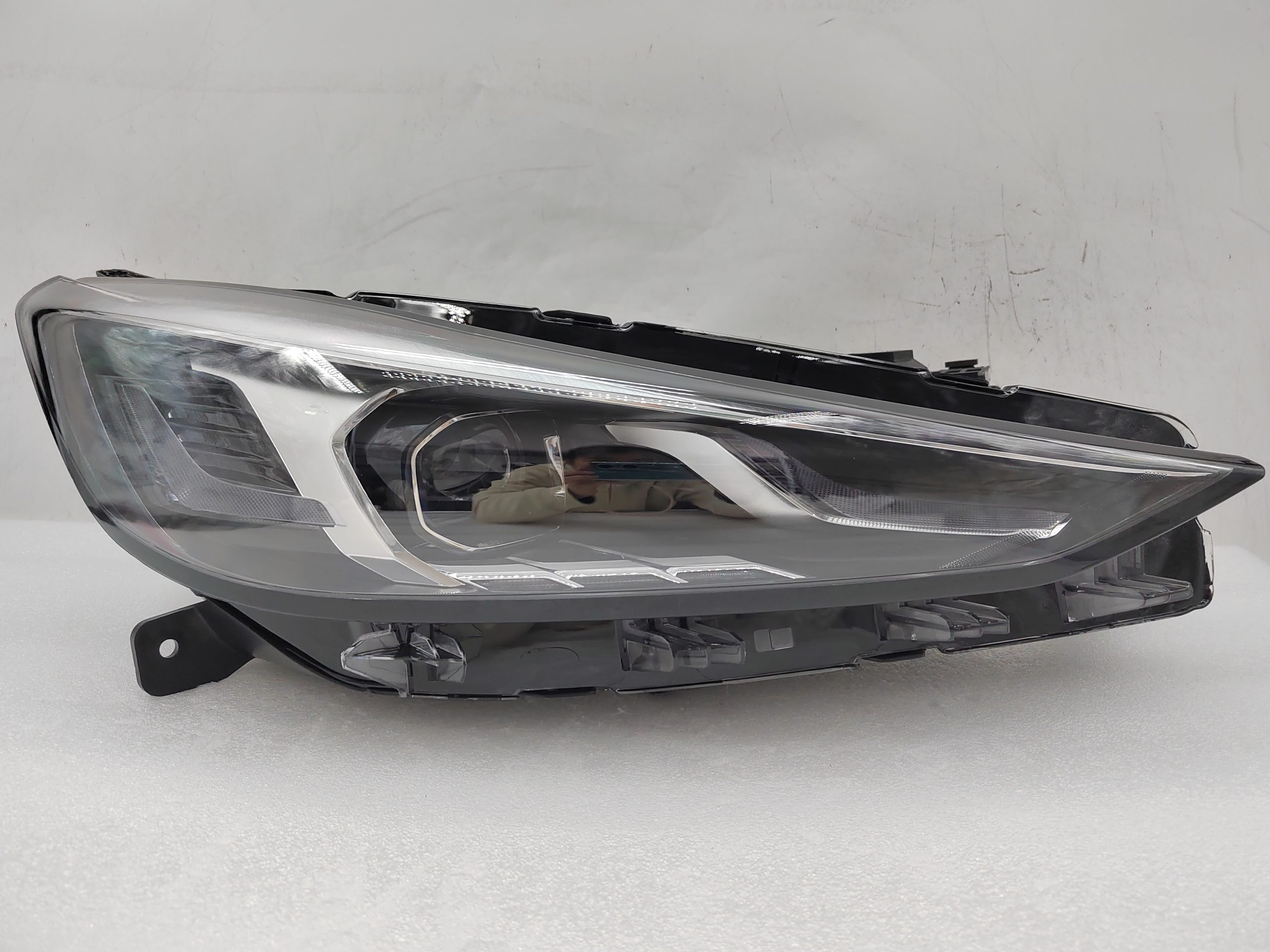 MG 5 GT 2023-2024 LED R.H.S HEADLIGHT ASSEMBLY