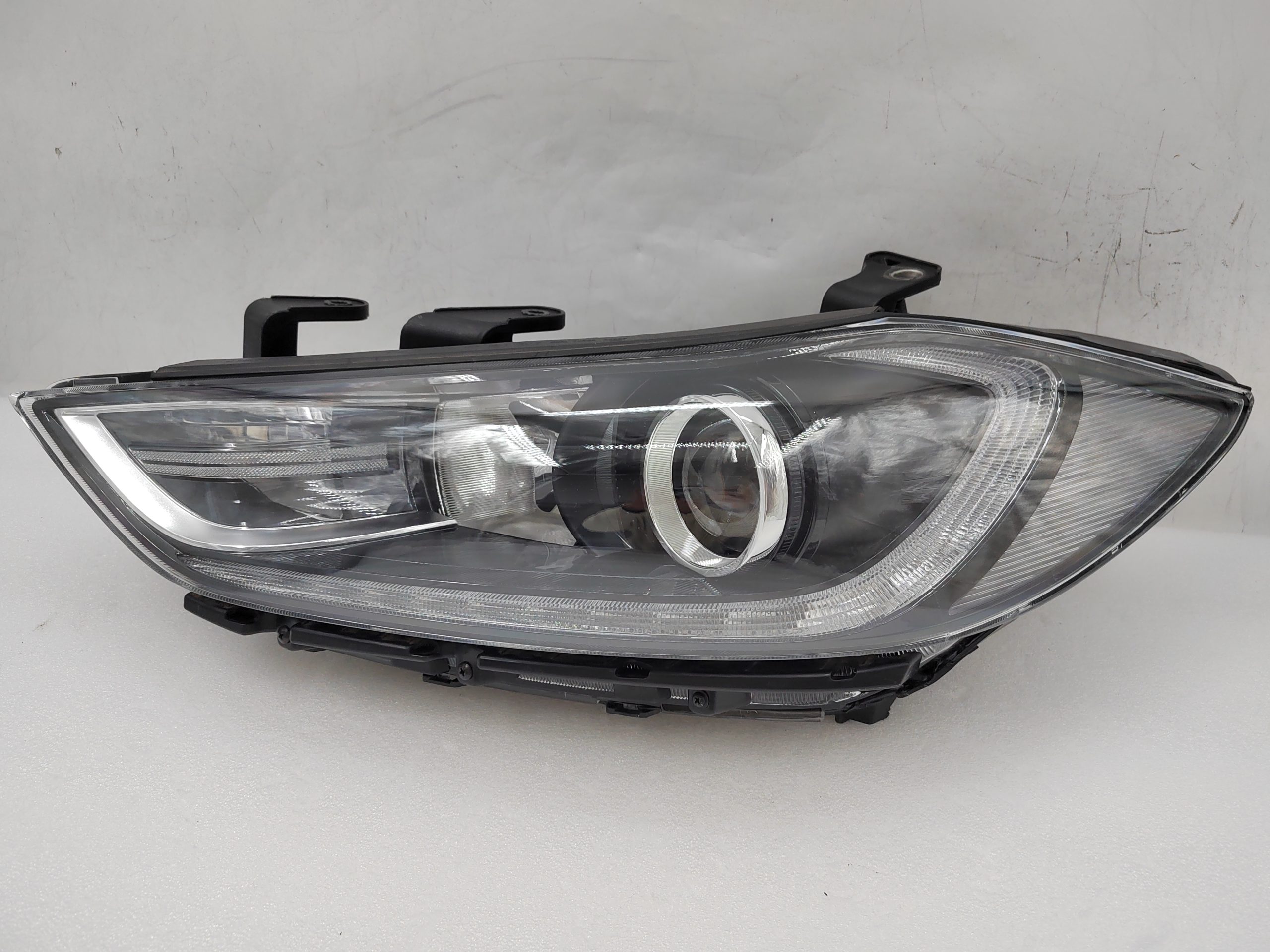 HYUNDAI ELANTRA AD 2017-2018 HALOGEN L.H.S HEADLIGHT ASSEMBLY