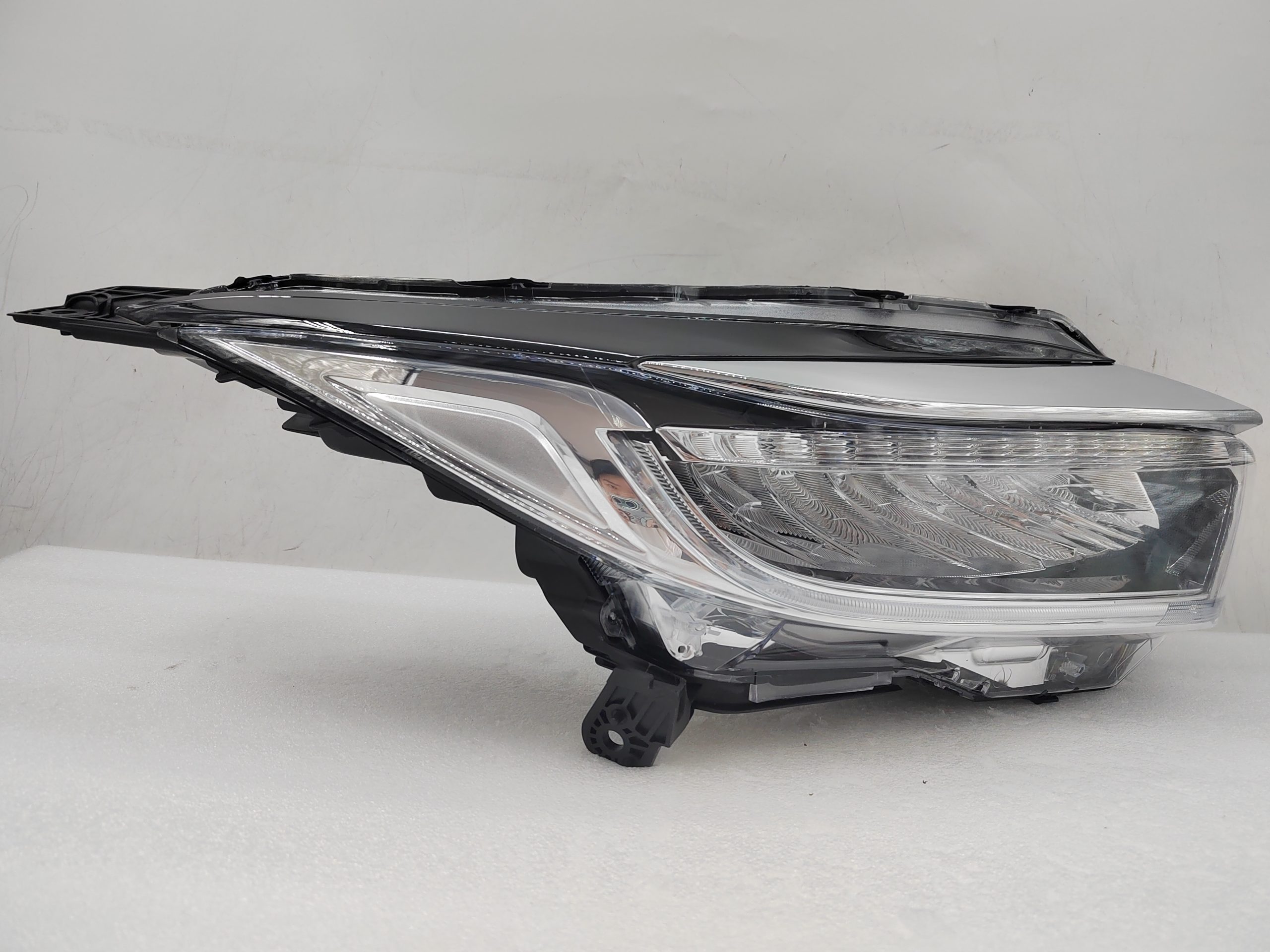 HONDA HR-V 2019-2021 LED R.H.S HEADLIGHT ASSEMBLY