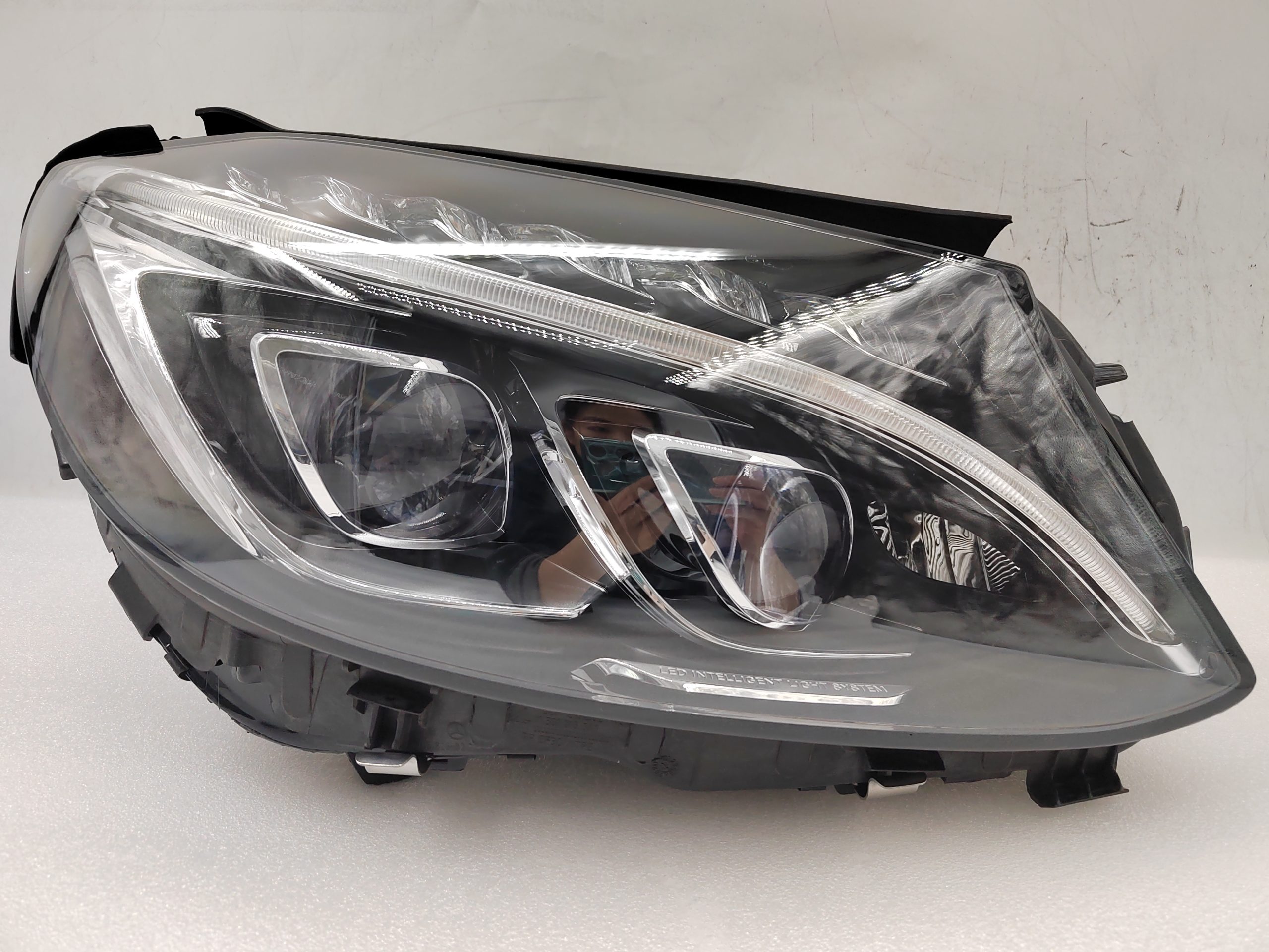 MERCEDES-BENZ C-CLASS W205 2014-2017 LED R.H.S HEADLIGHT ASSEMBLY