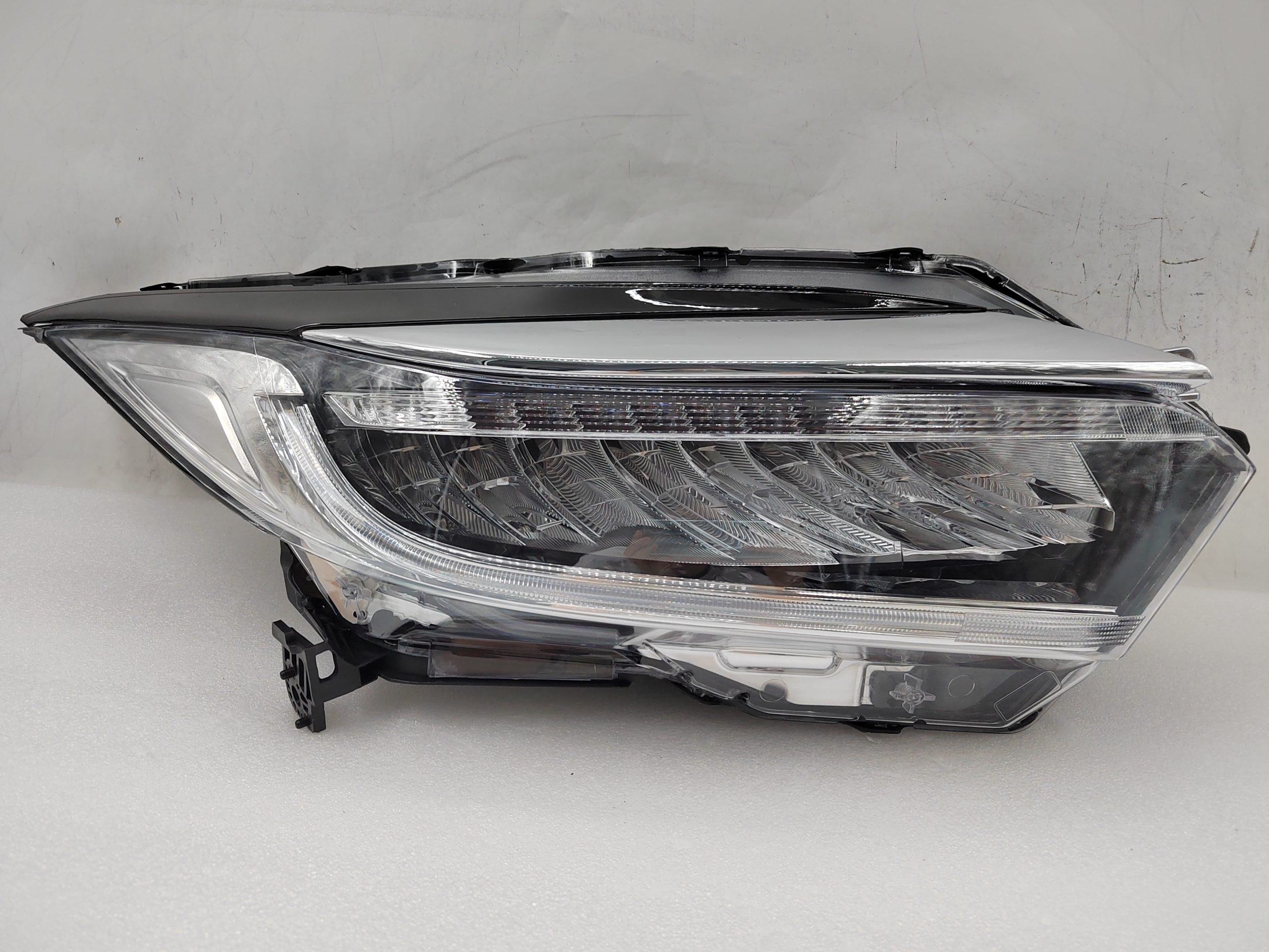 HONDA HR-V 2019-2021 LED R.H.S HEADLIGHT ASSEMBLY
