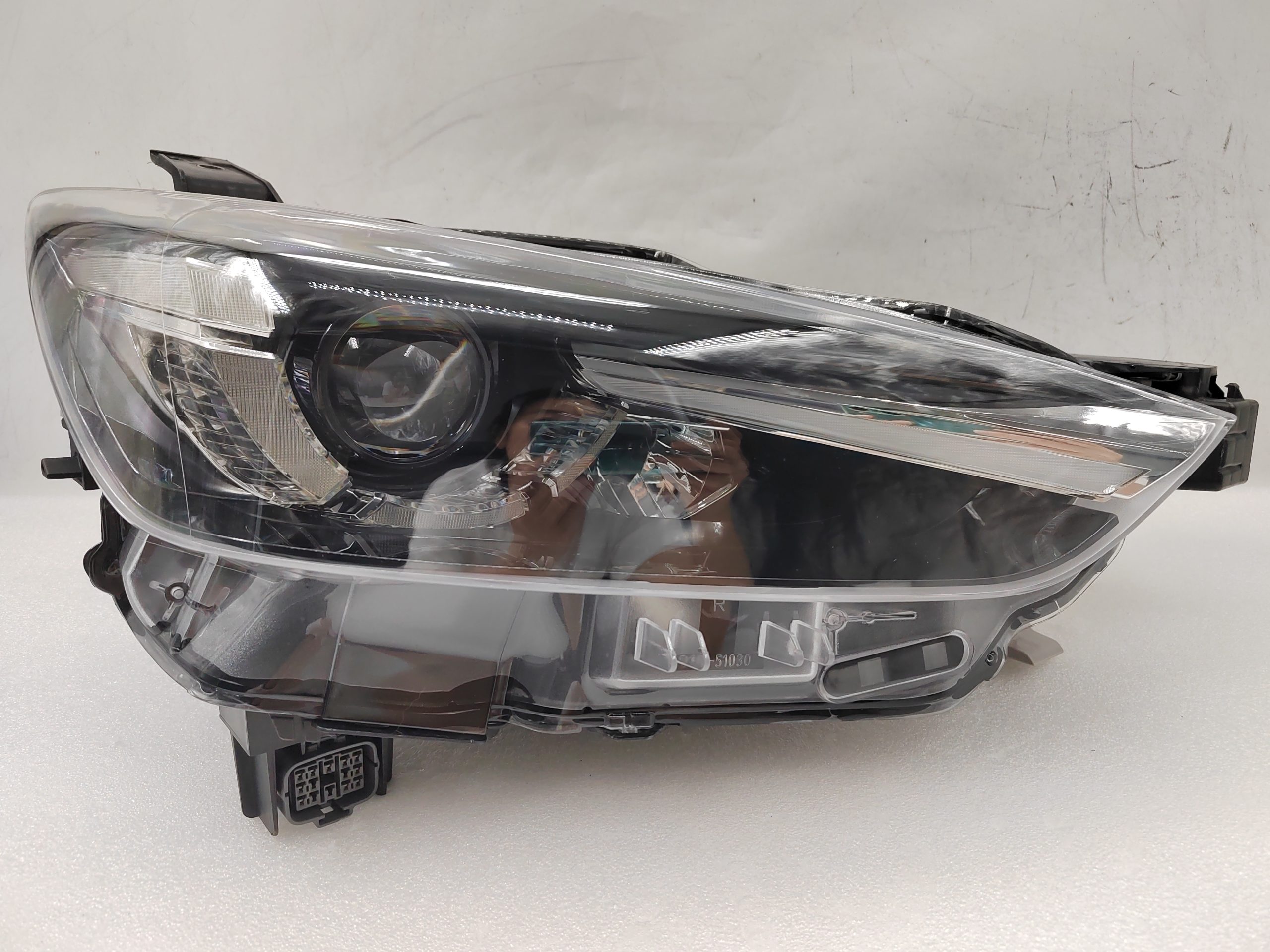 MAZDA CX-3 2016-2018 LED R.H.S HEADLIGHT ASSEMBLY