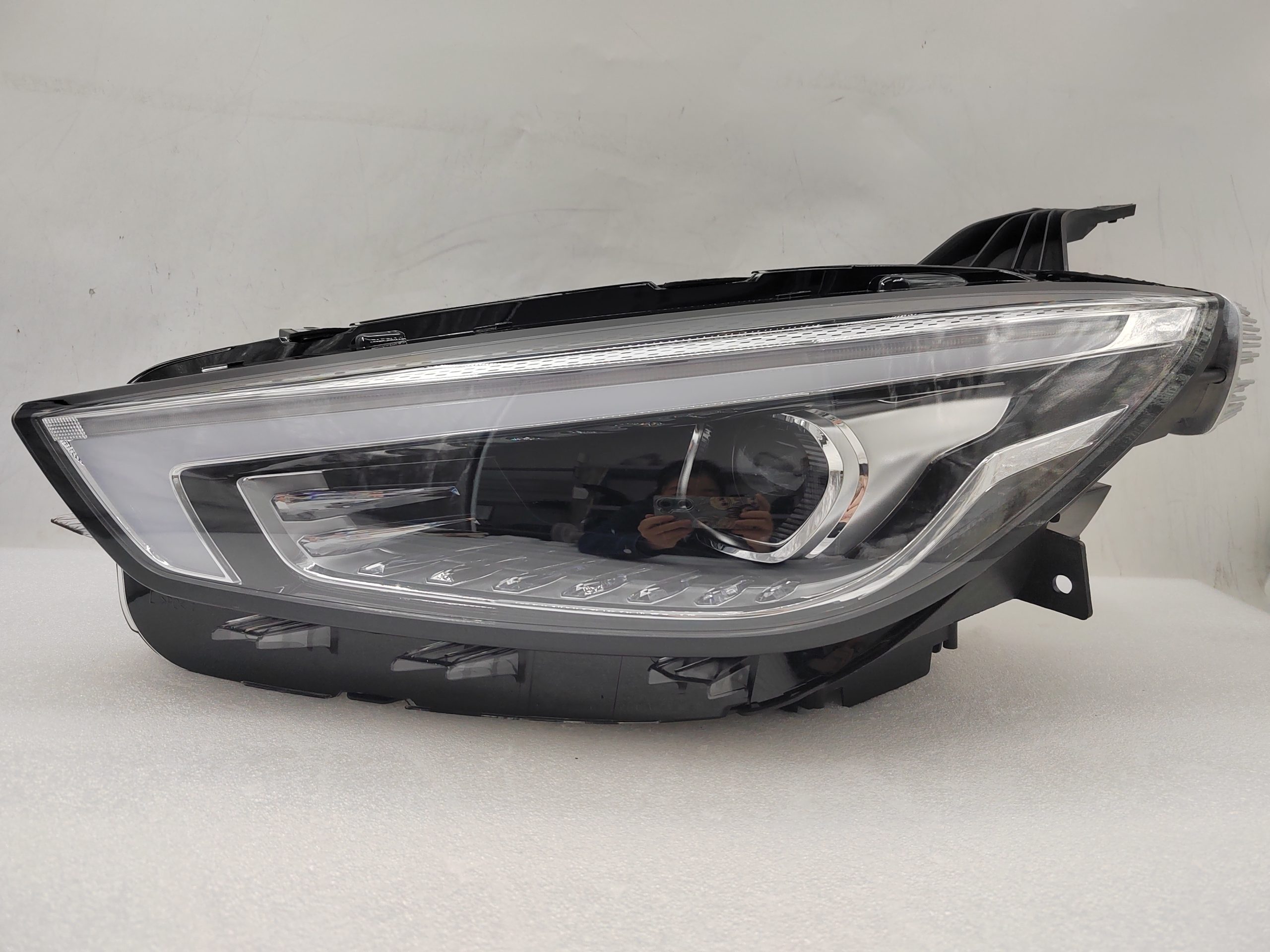 MG ZST 2021-2023 LED L.H.S HEADLIGHT ASSEMBLY
