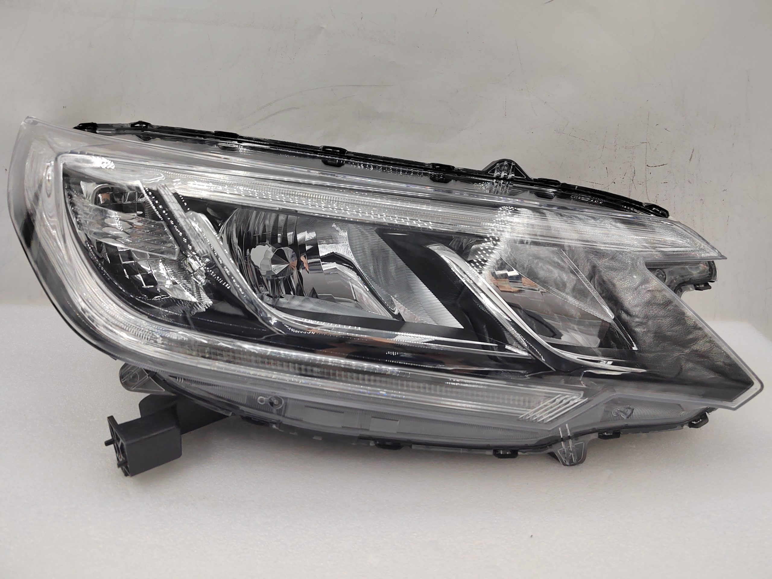 HONDA CR-V 2015-2016 HALOGEN R.H.S HEADLIGHT ASSEMBLY